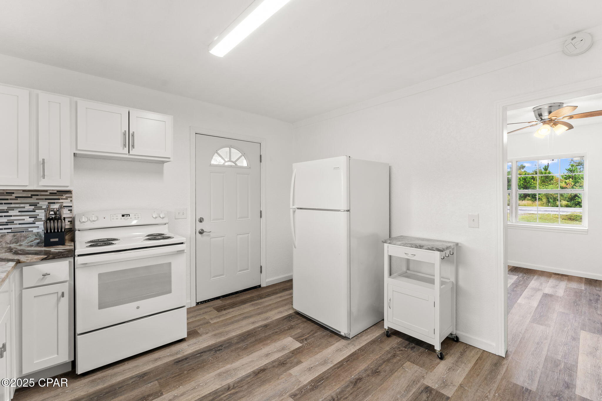 Image 15 For 213 Berthe Avenue