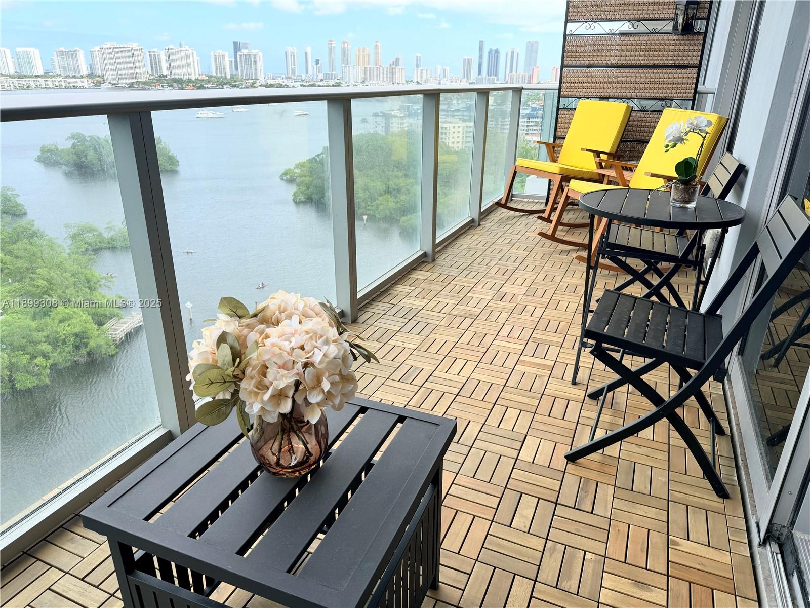 Apartamento para Alugar em North Miami Beach, FL