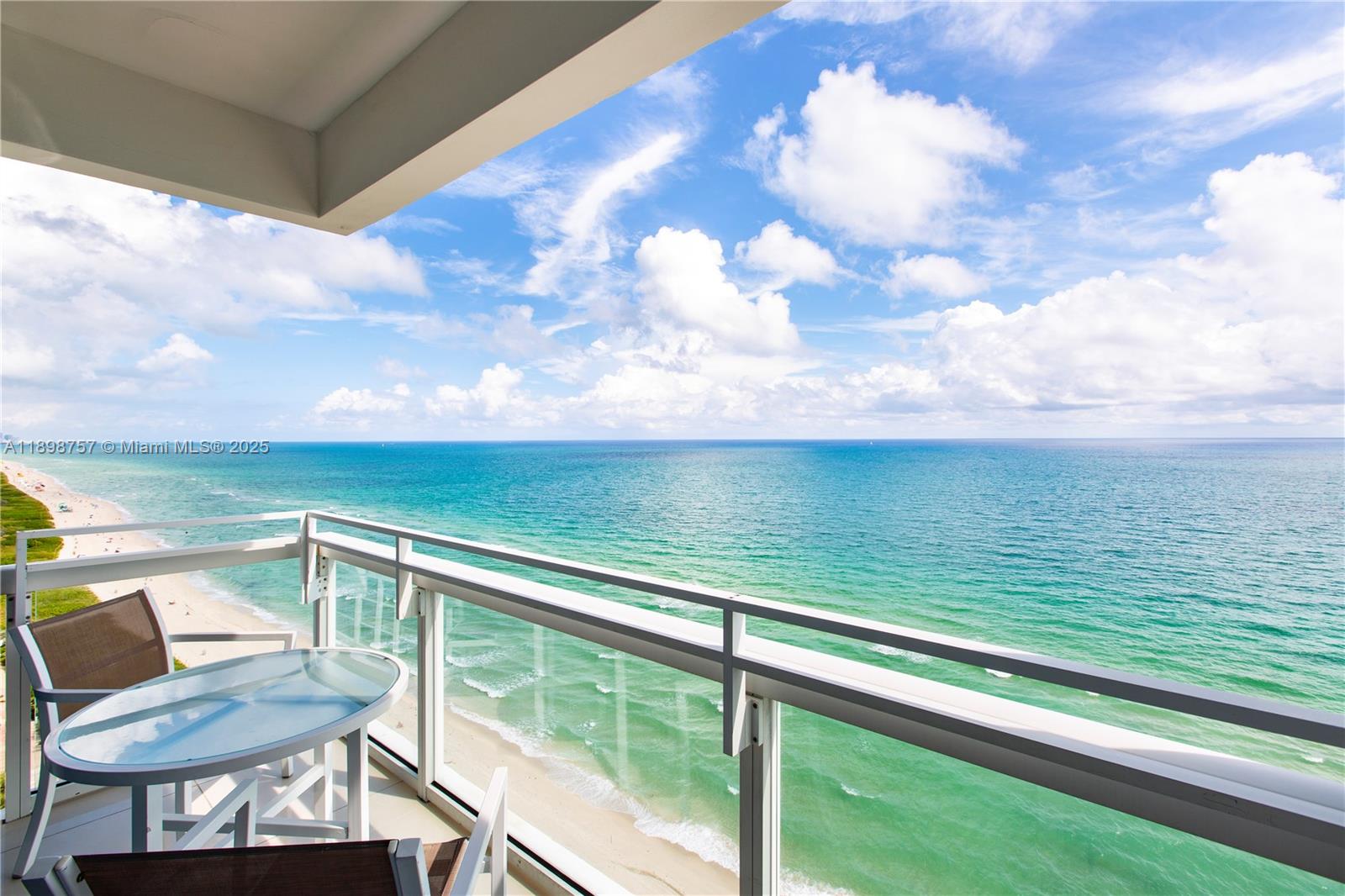 Condo for Sale in Miami Beach, FL