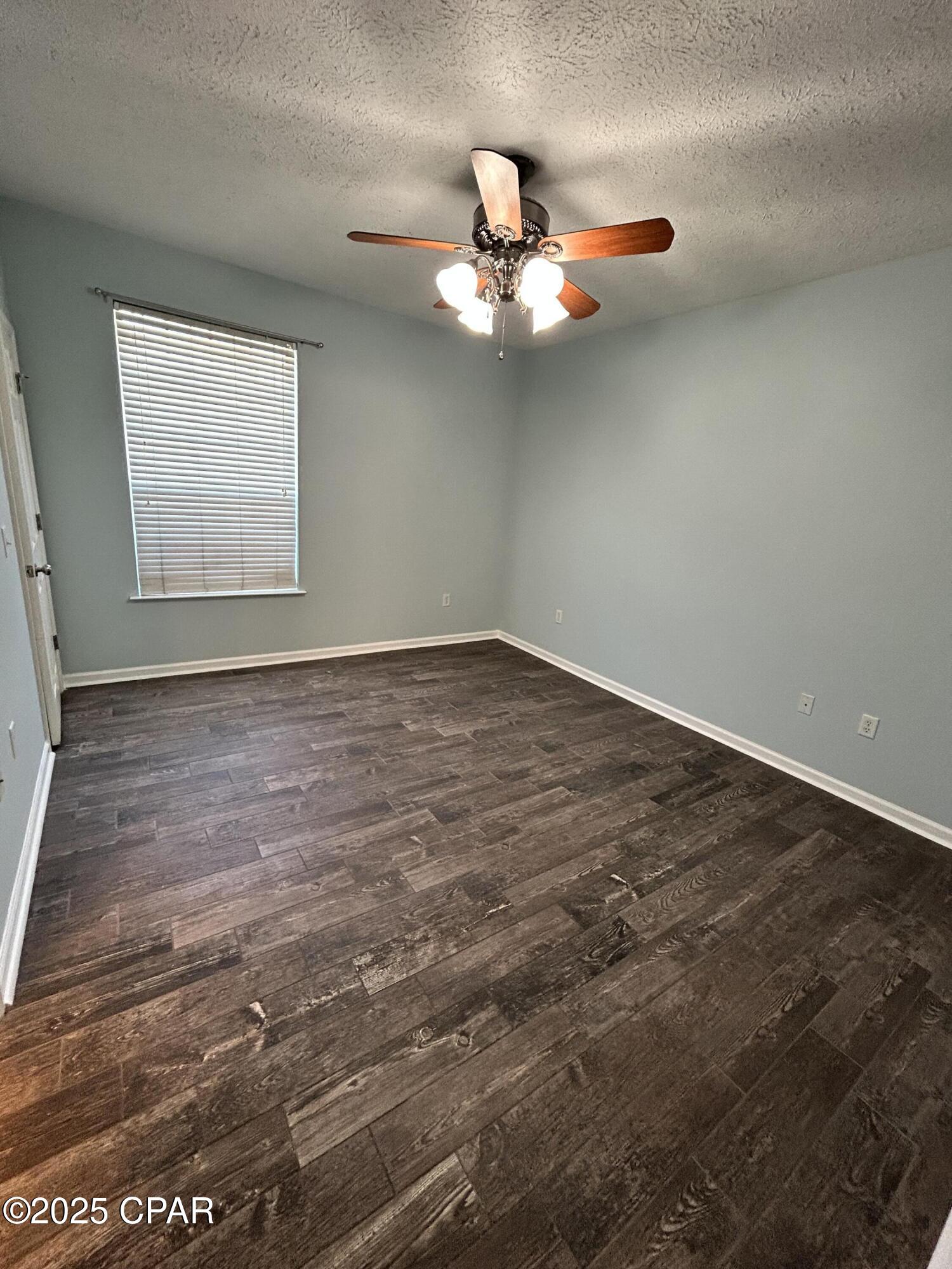 Image 6 For 2612 Oakmont Drive