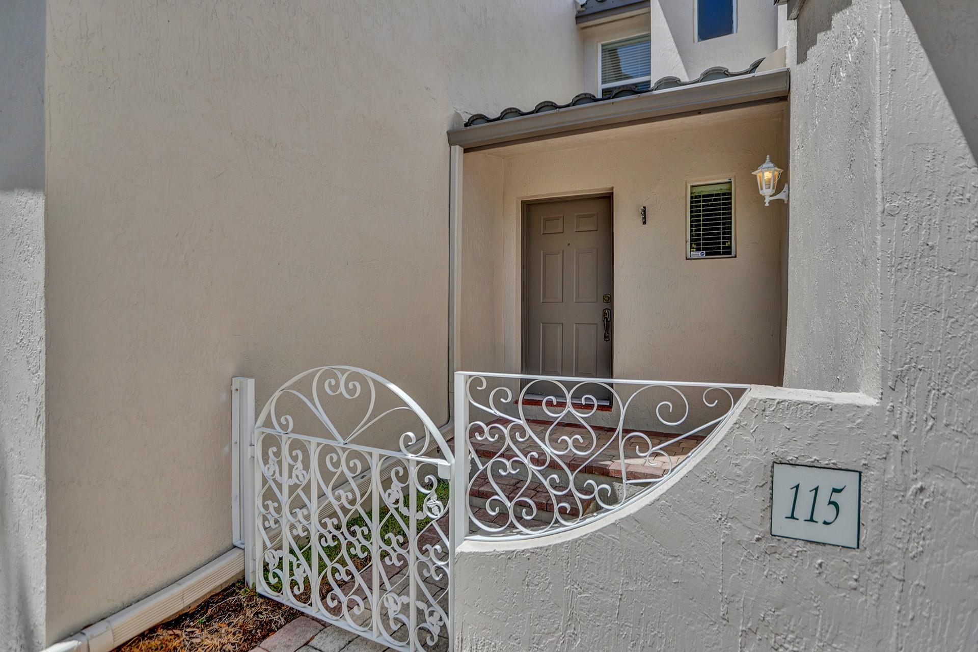 Homes for sale in Pompano Beach, FL | 1900 Oceanwalk Ln #115, Pompano Beach, FL 33062 | MLS# F10533245