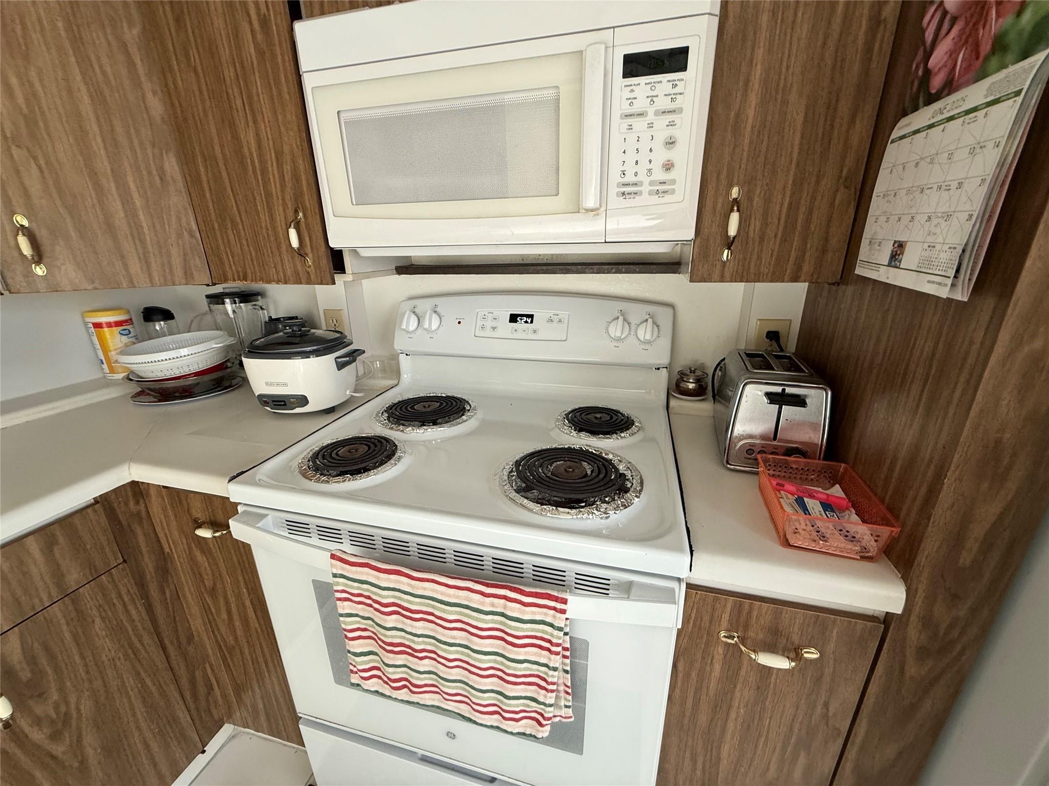 Homes for sale in Coconut Creek, FL | 2802 Victoria Way #M2, Coconut Creek, FL 33066 | MLS# F10533108