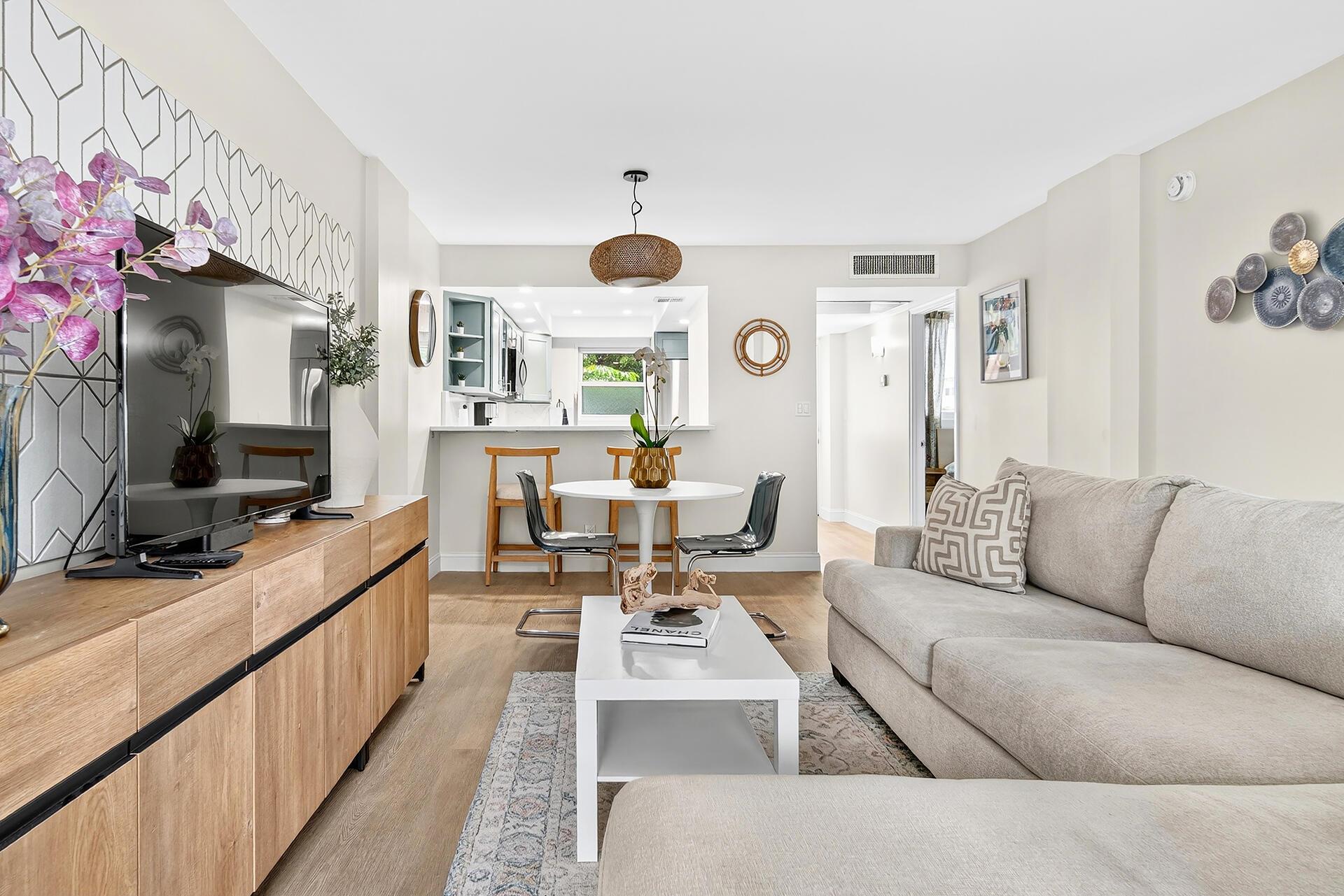 Homes for sale in Oakland Park, FL | 106 Royal Park Dr #3c, Oakland Park, FL 33309 | MLS# R11134838