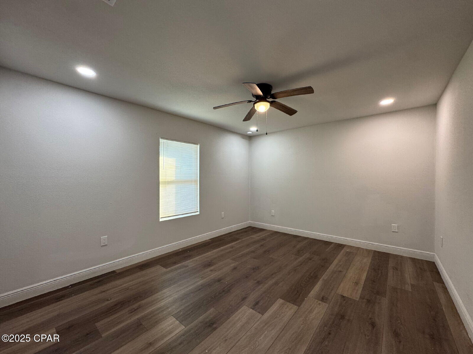 Image 10 For 148 Claire Avenue B