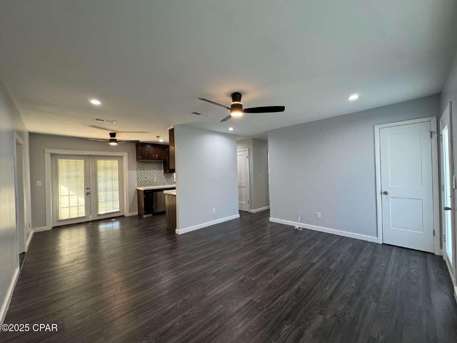 Image 4 For 1220 Tennessee Avenue