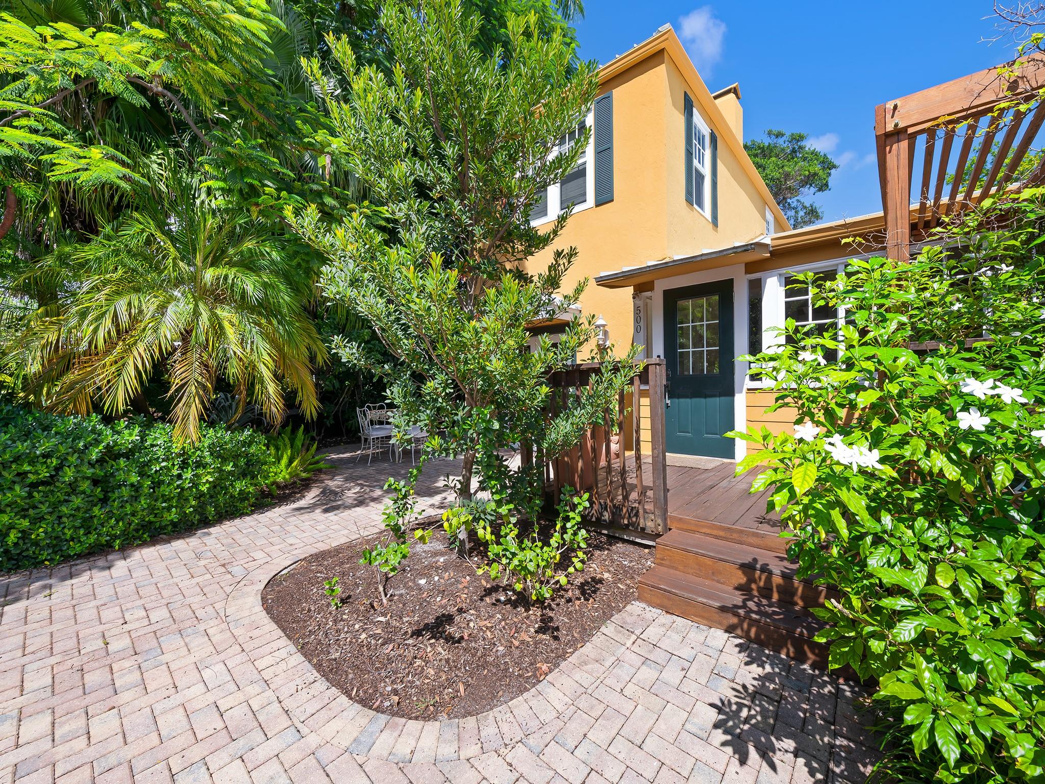 Victoria Park Corr Amen P