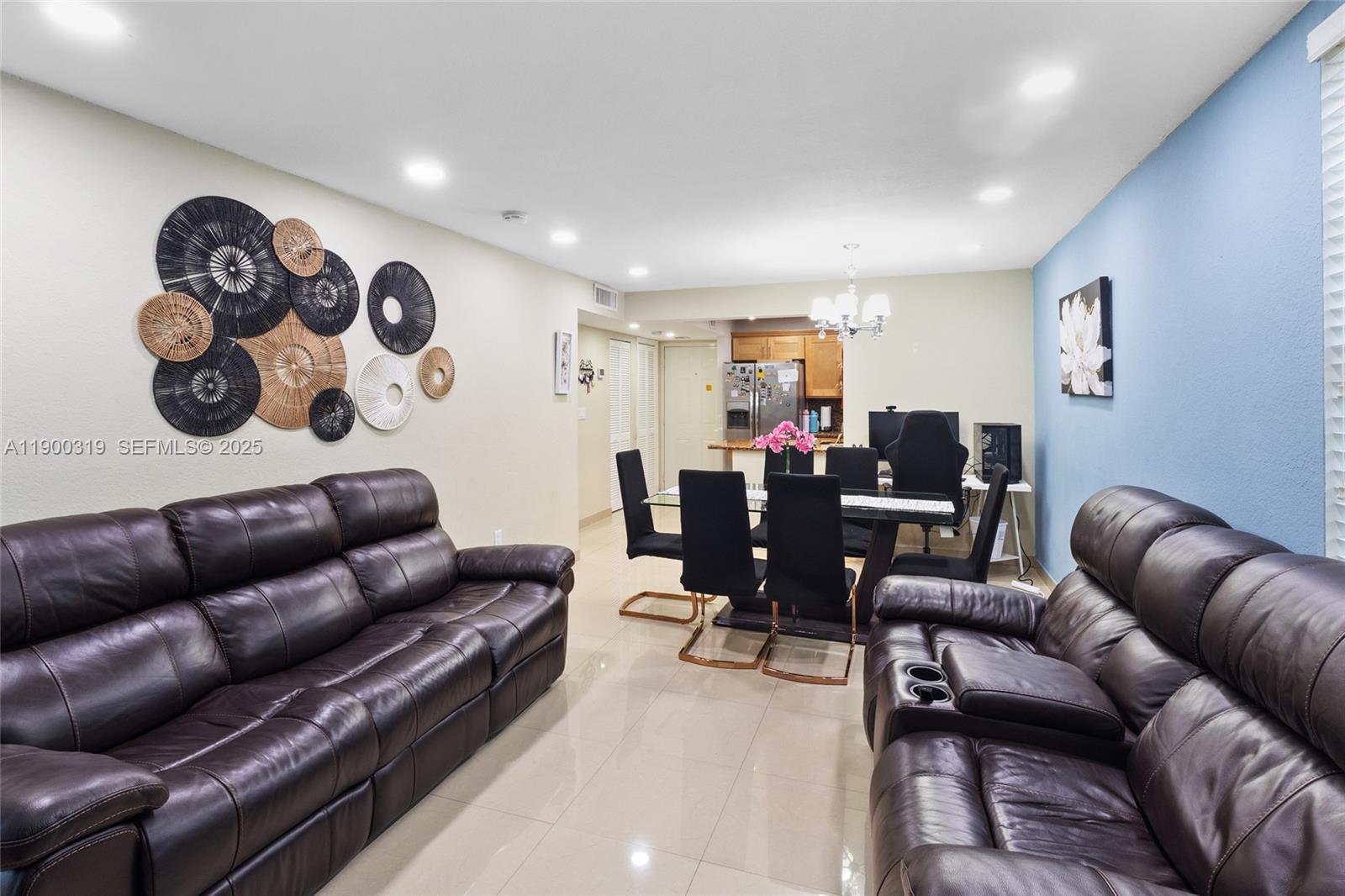 Westland Gardens Condo