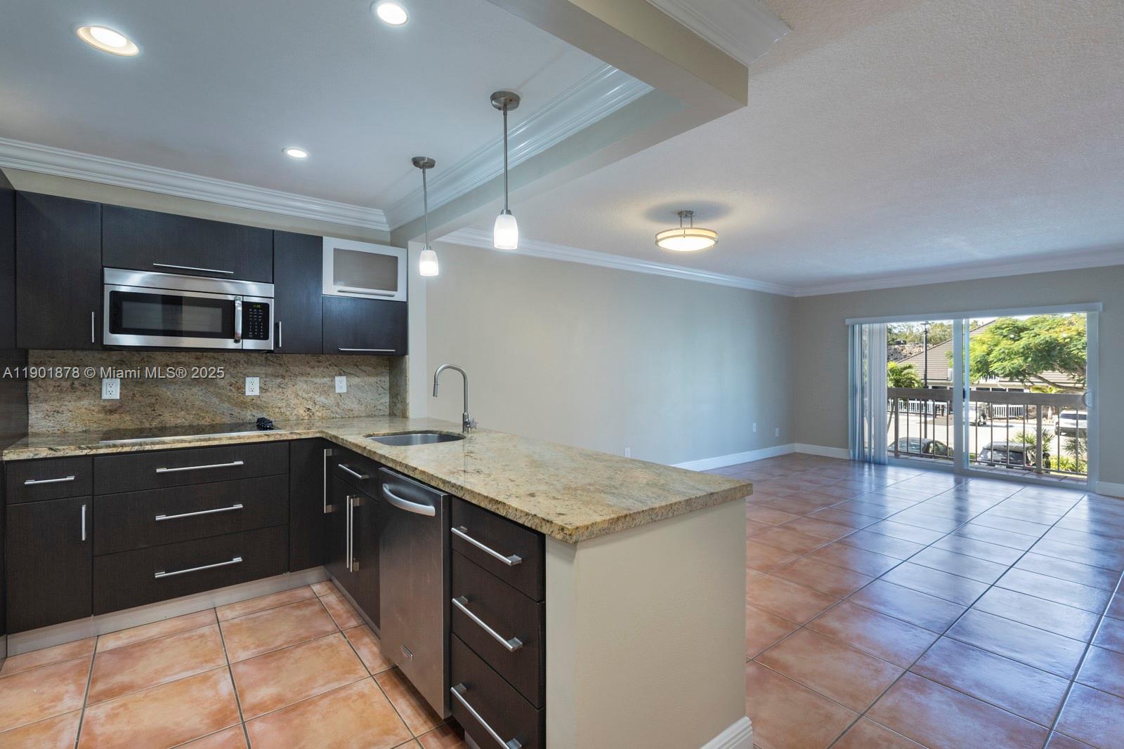 Village Of Kings Creek Co