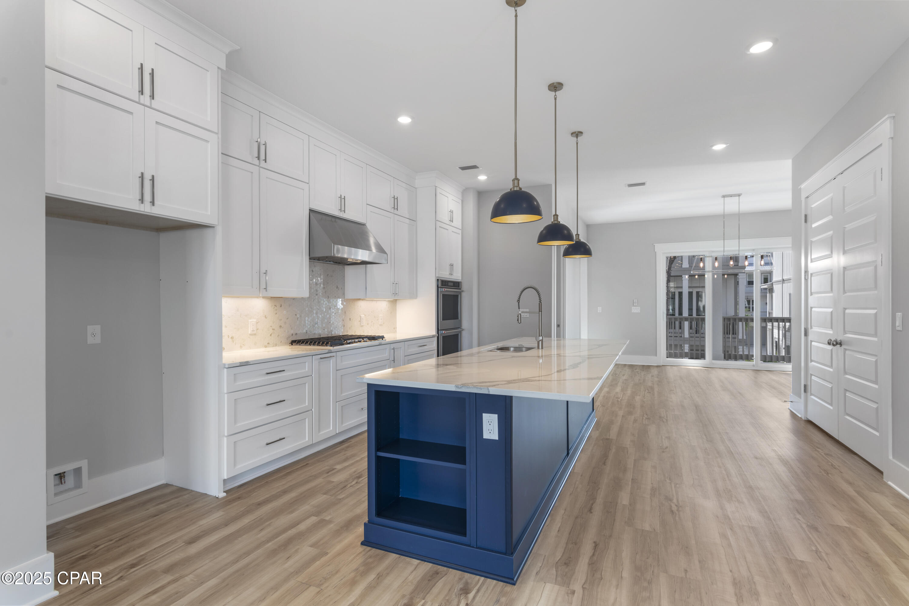 Image 30 For 21 Queen Palm Drive