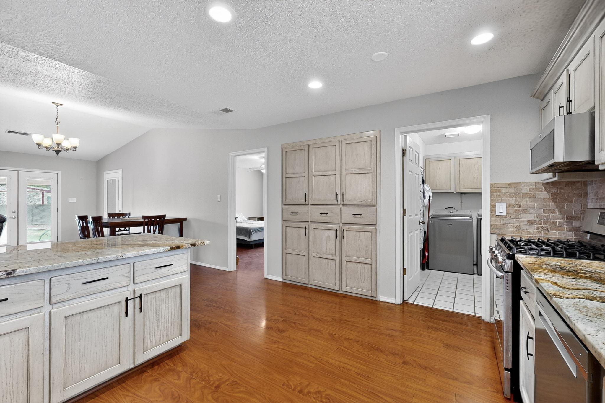 Homes for sale in Los Lunas, NM | 13 Night Shade Ct, Los Lunas, NM 87031 | MLS# 1093437