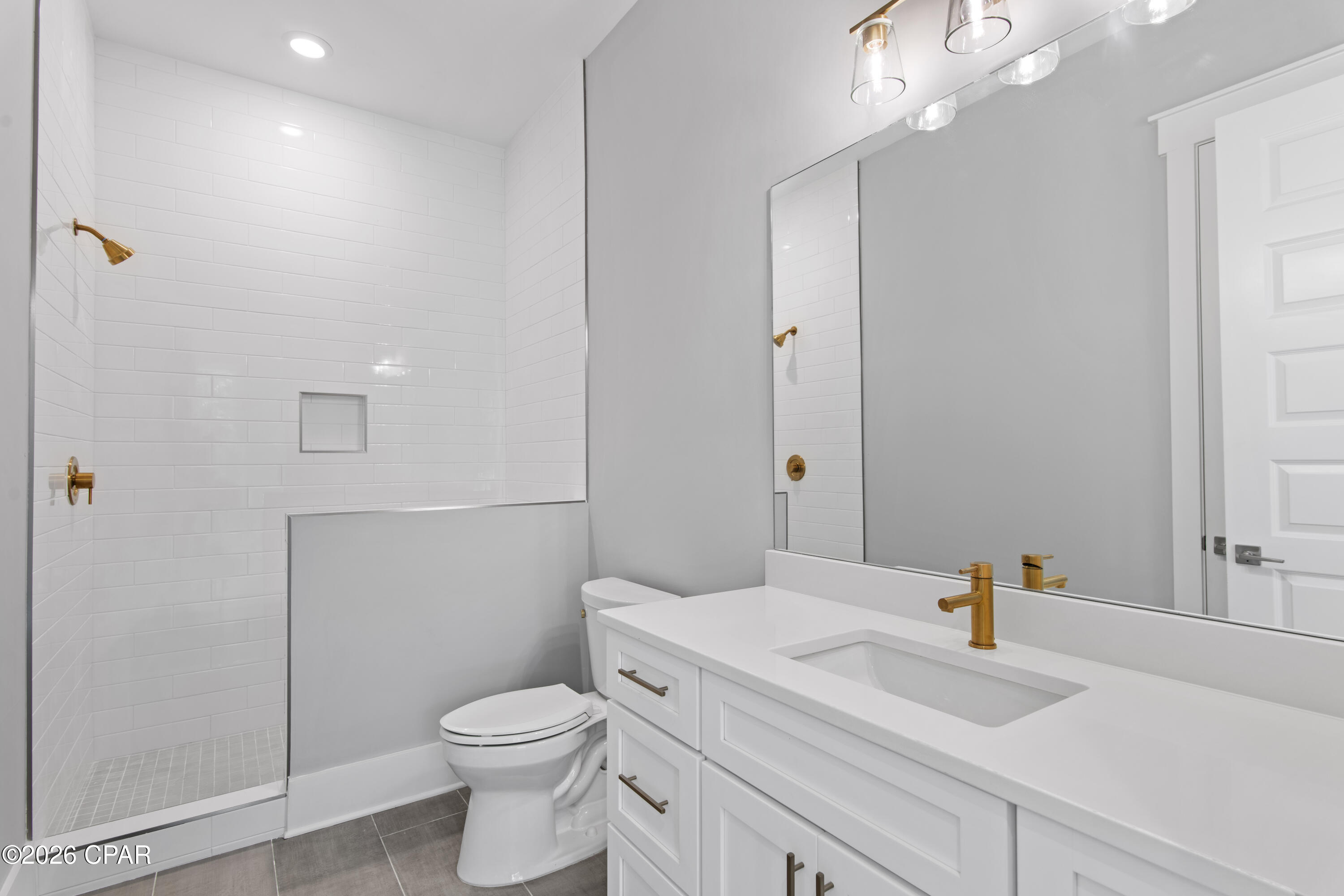 Image 18 For 27 Queen Palm Drive