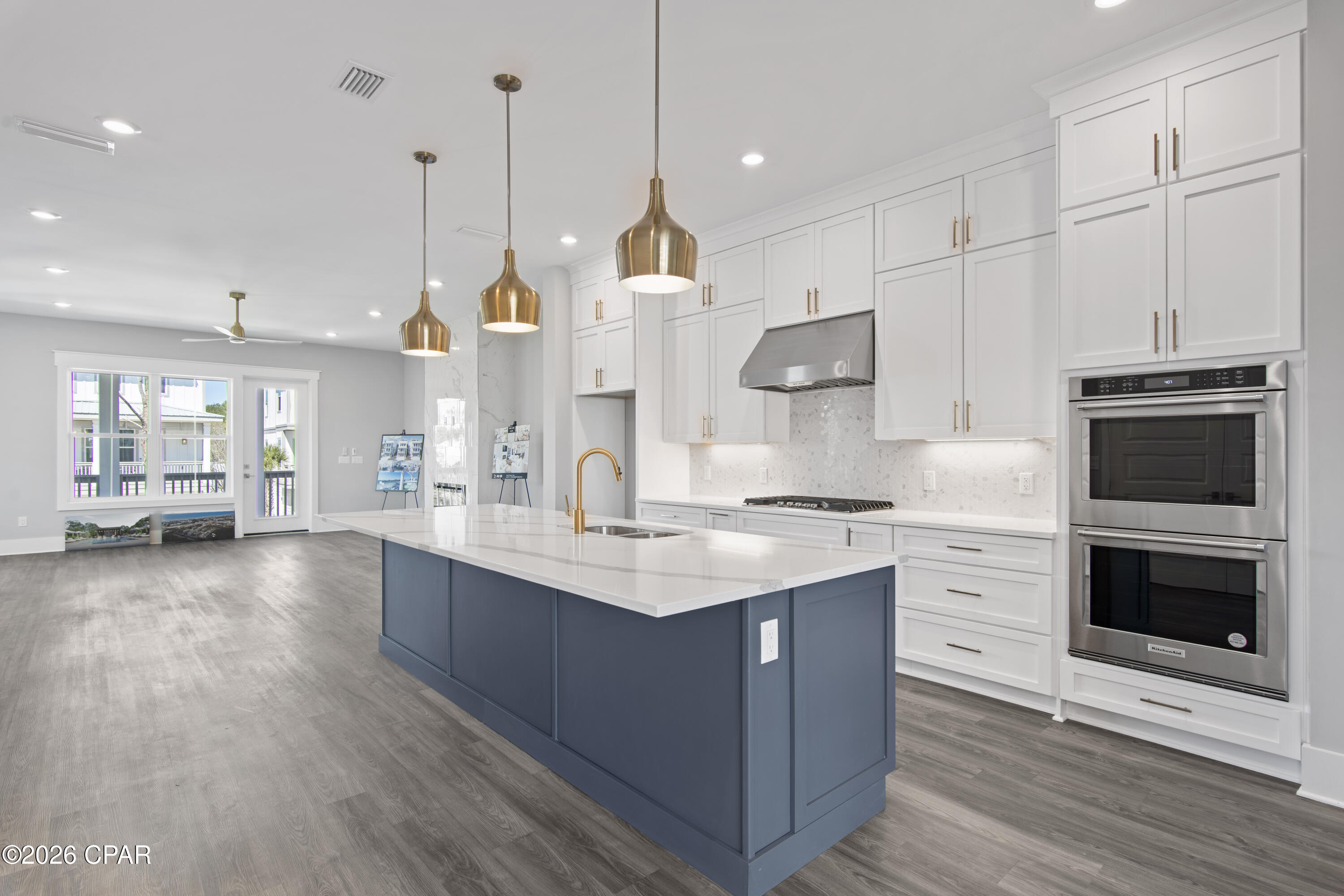 Image 2 For 27 Queen Palm Drive