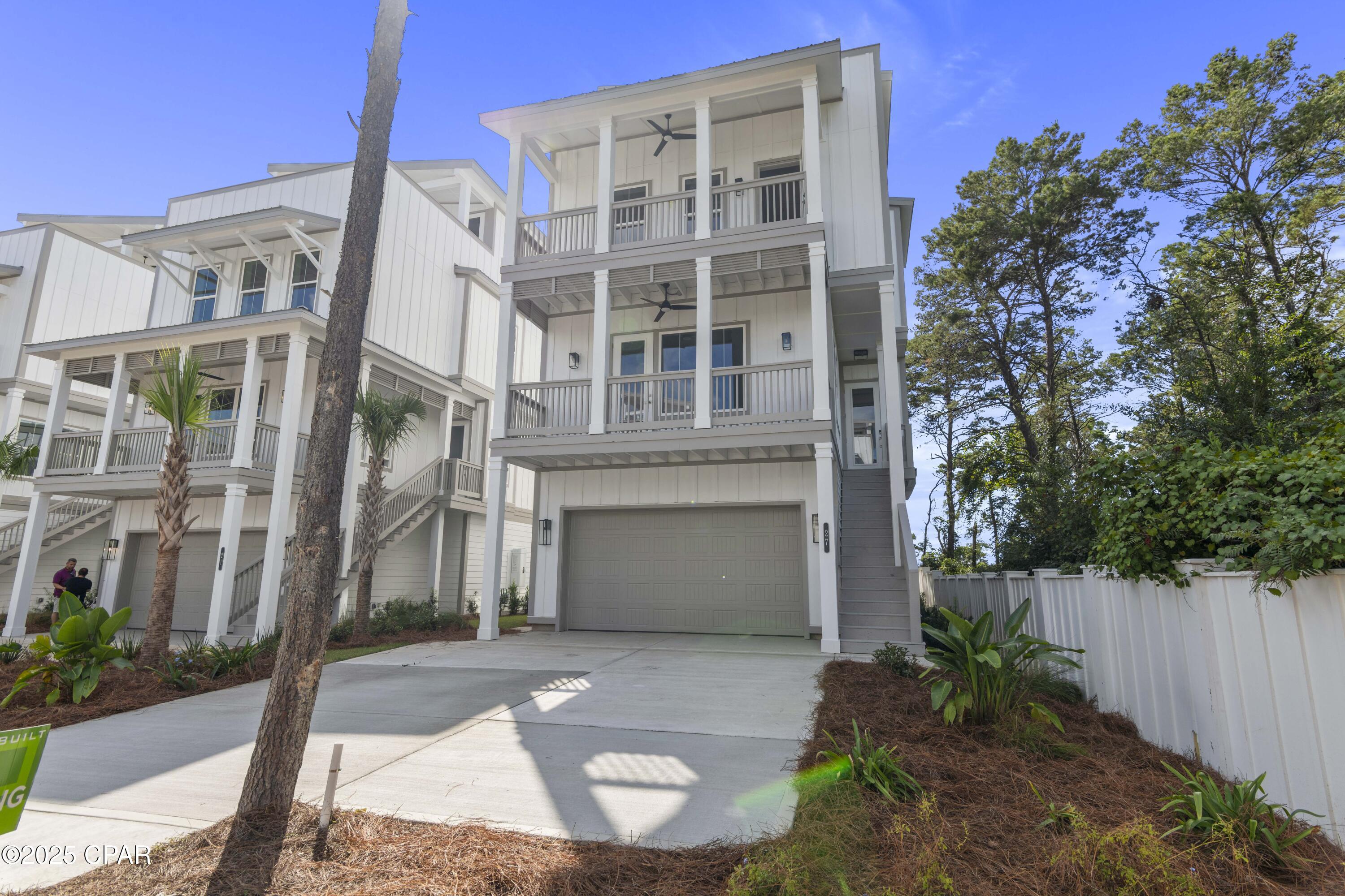 Image 3 For 27 Queen Palm Drive