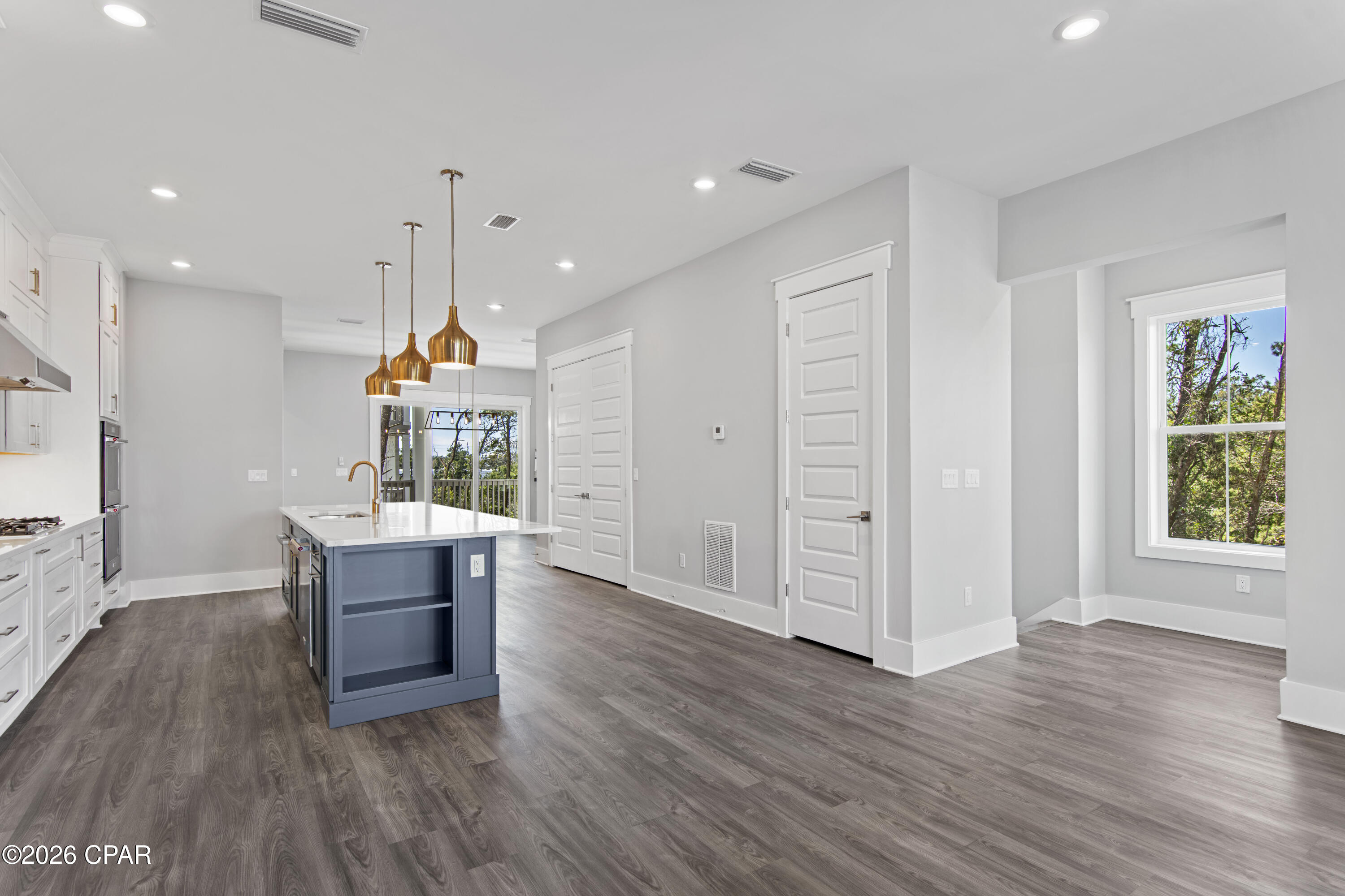 Image 34 For 27 Queen Palm Drive