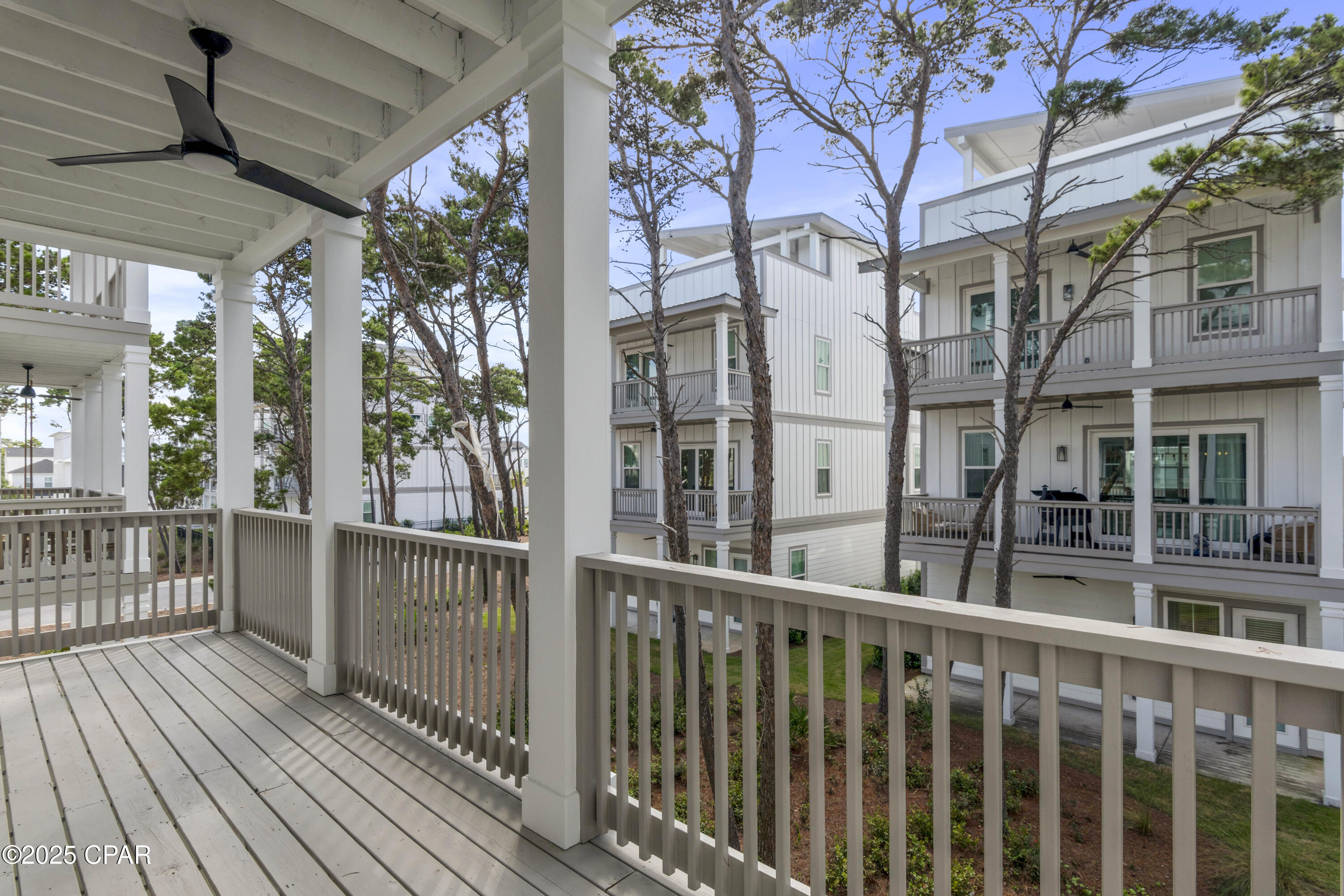 Image 37 For 27 Queen Palm Drive