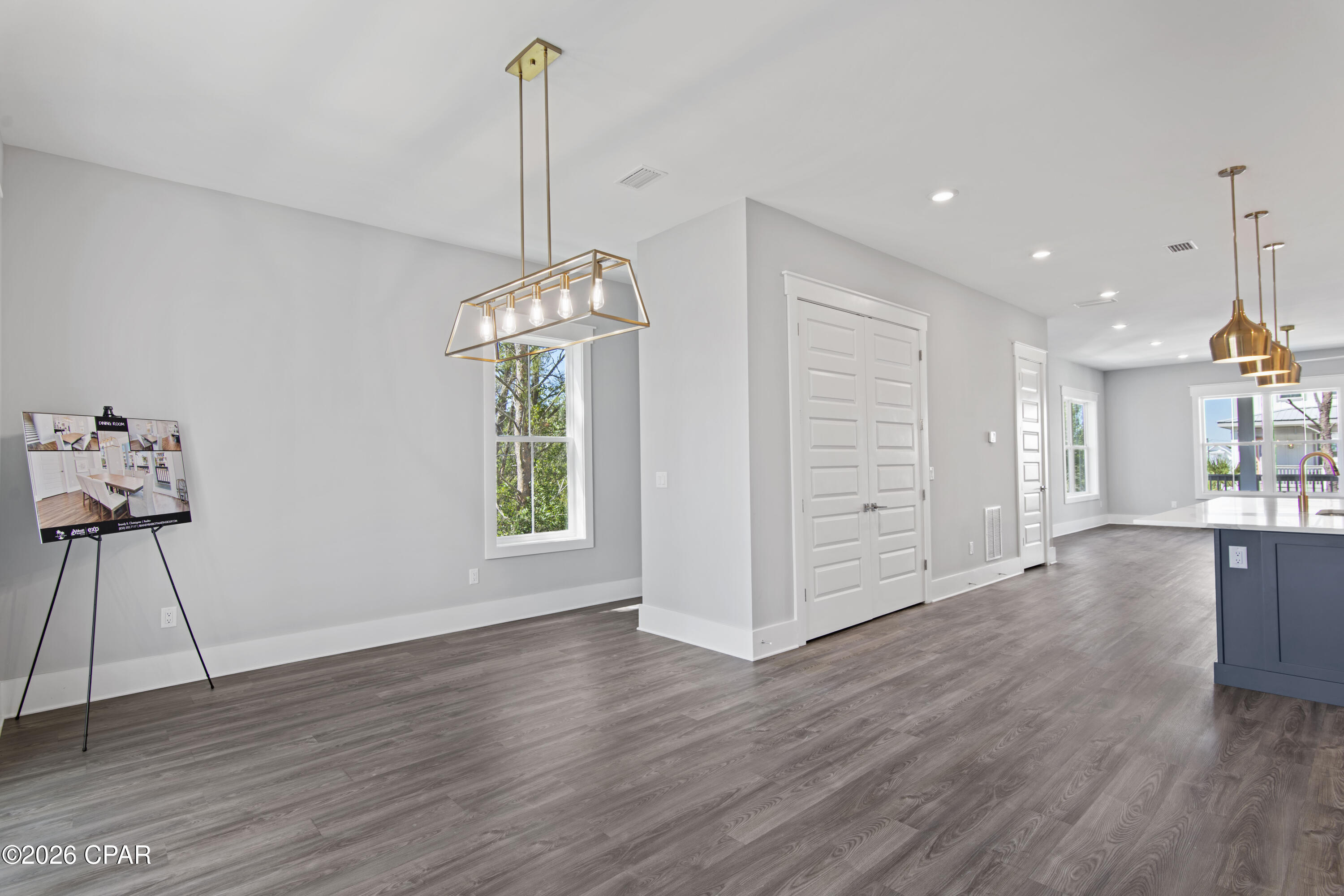 Image 41 For 27 Queen Palm Drive