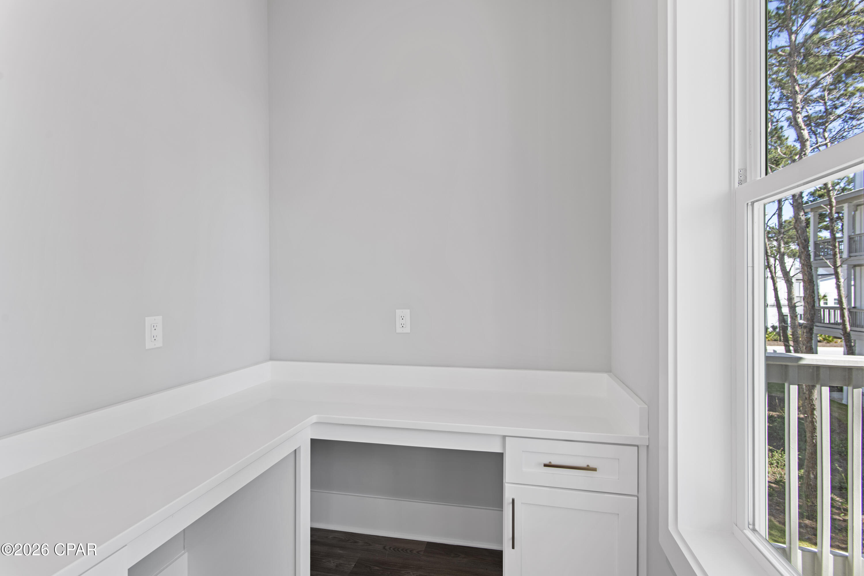 Image 45 For 27 Queen Palm Drive