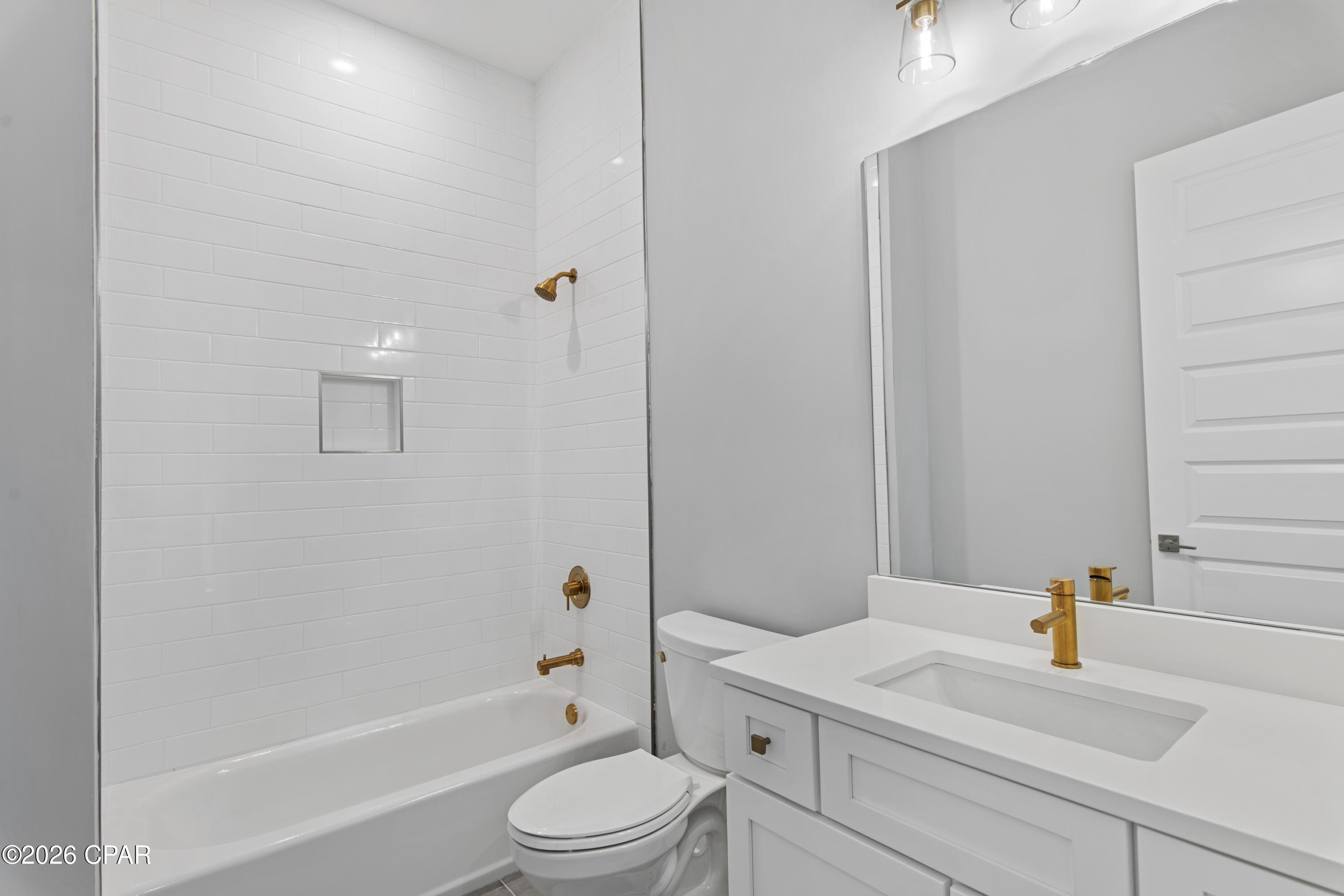 Image 56 For 27 Queen Palm Drive