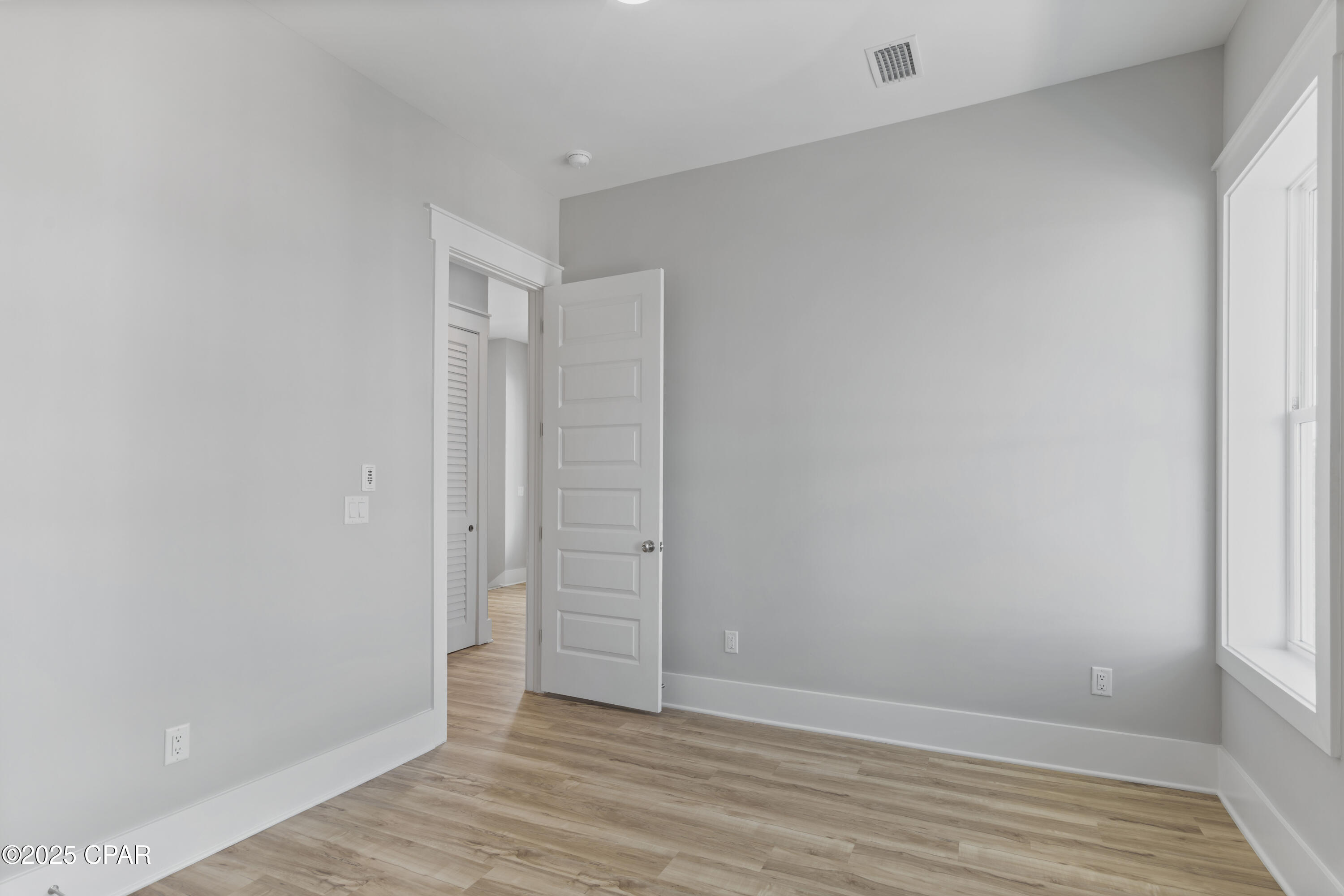 Image 74 For 27 Queen Palm Drive