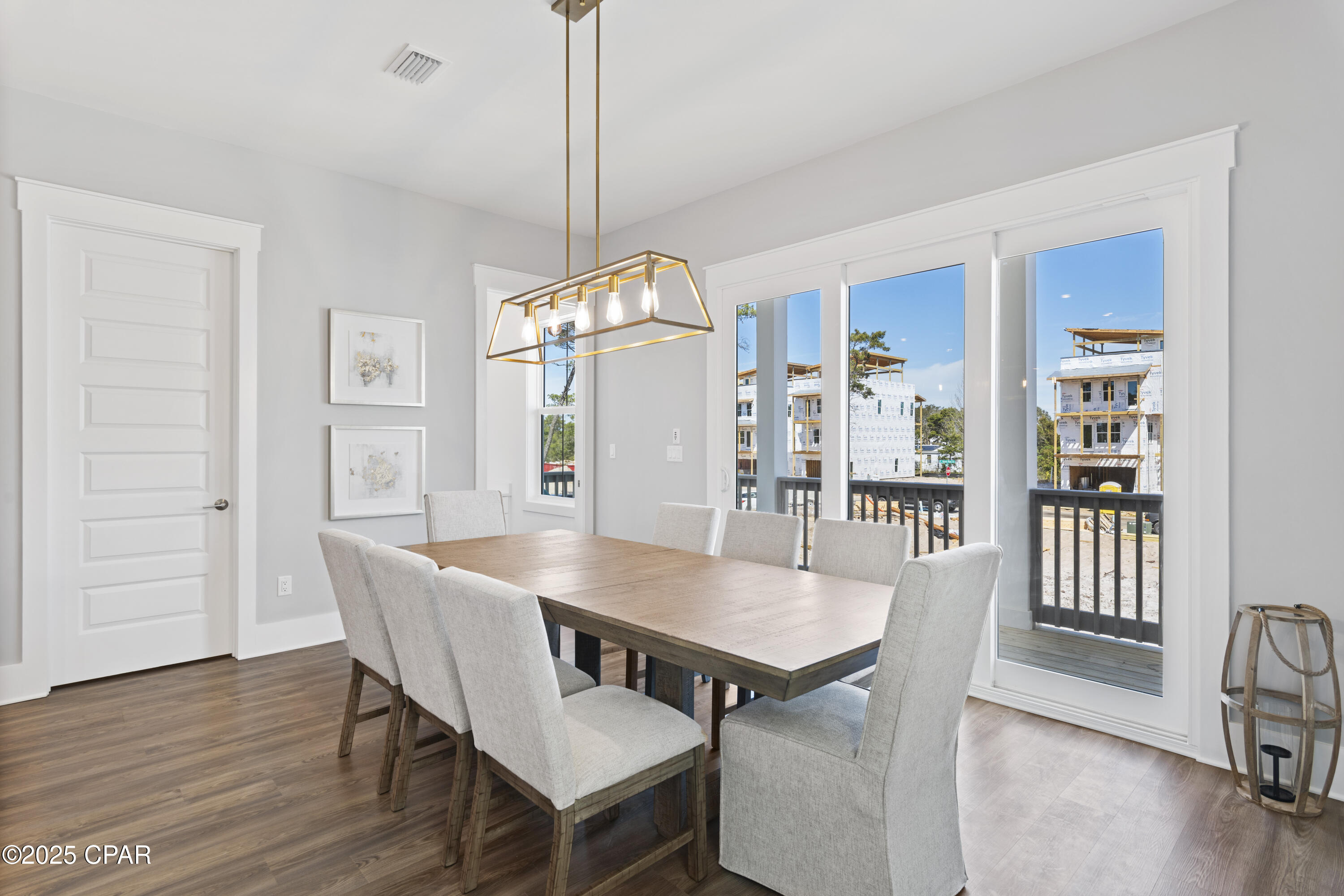 Image 37 For 24 Queen Palm Drive