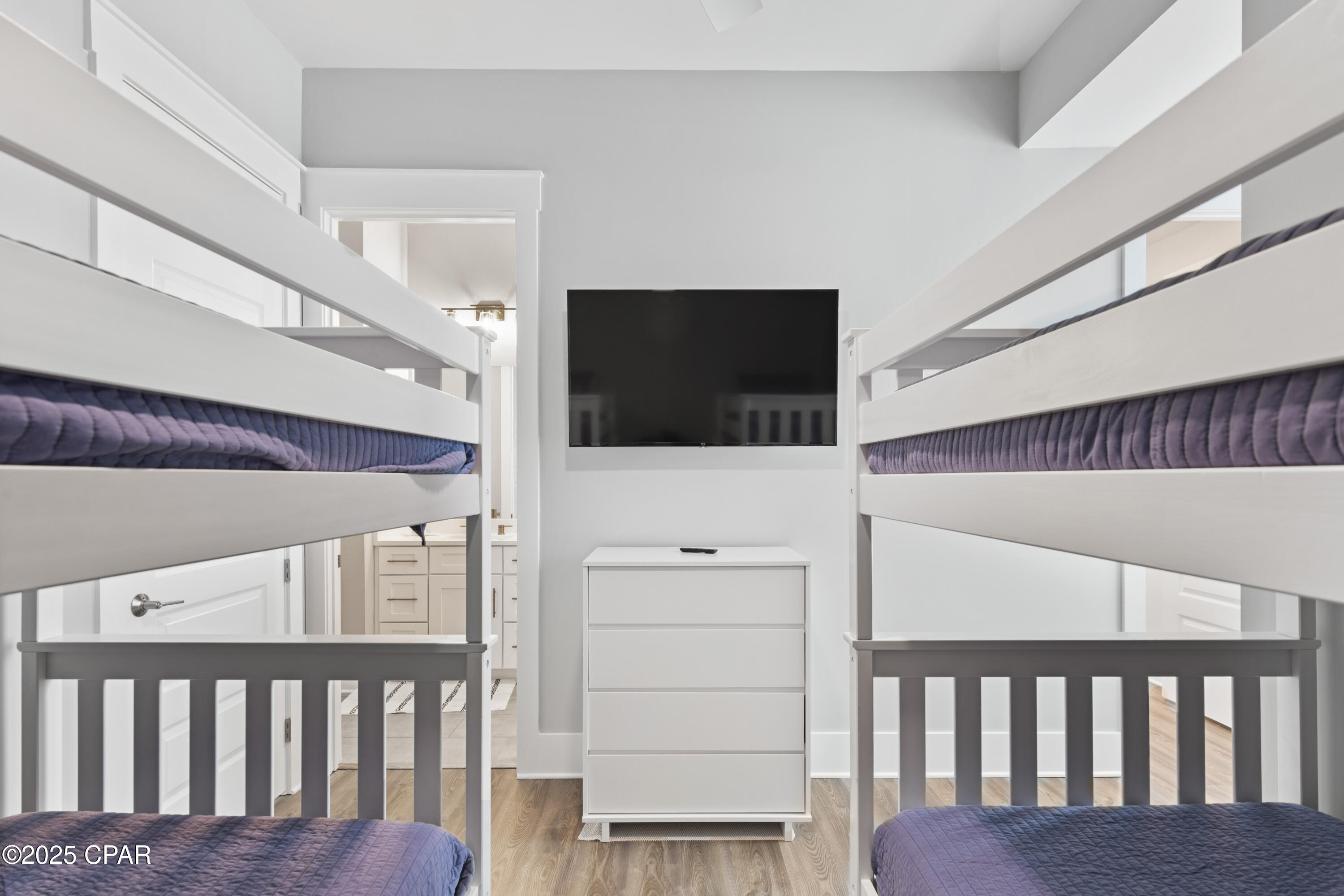 Image 52 For 24 Queen Palm Drive