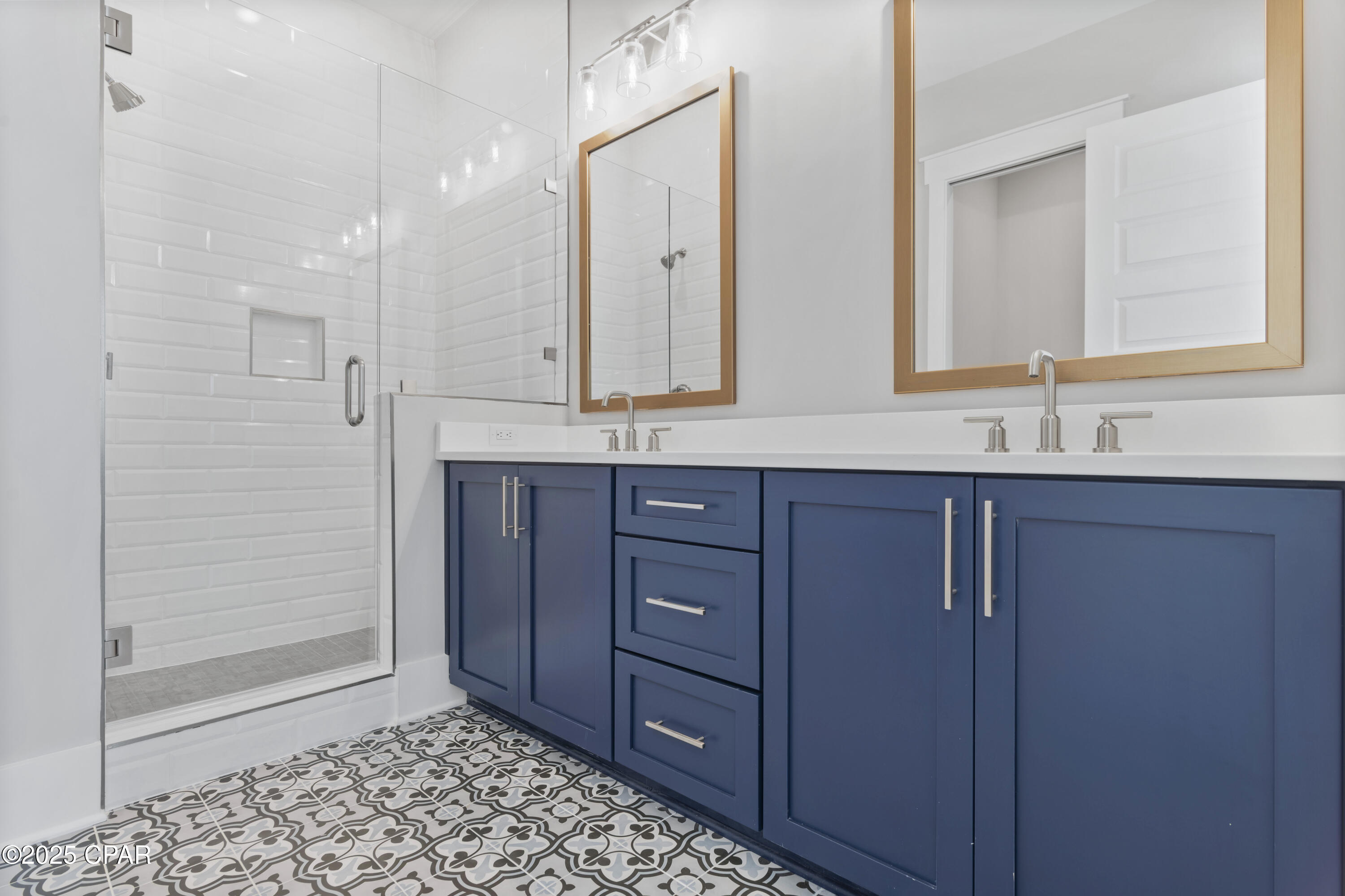 Image 59 For 24 Queen Palm Drive