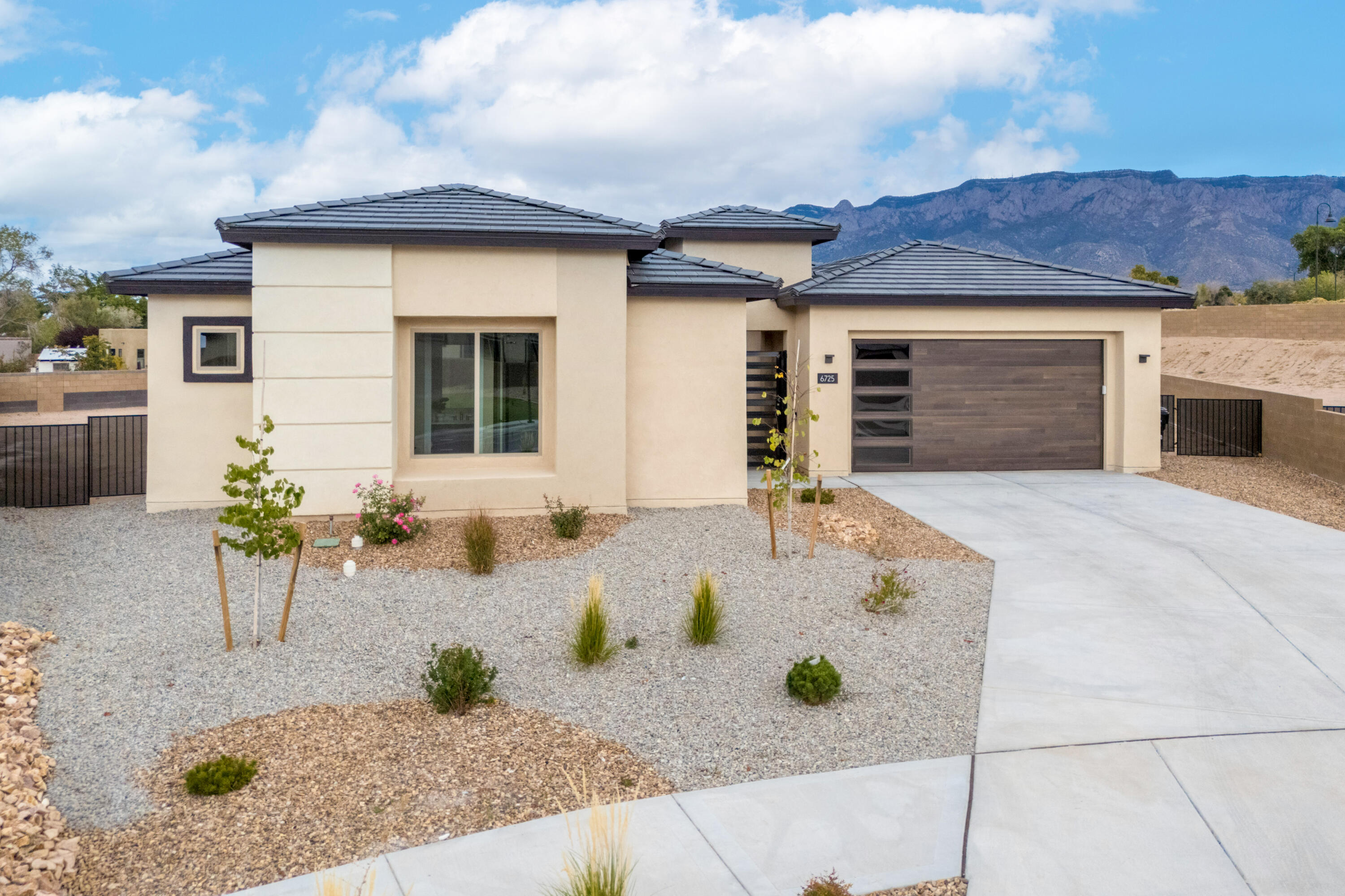 Homes for sale in Albuquerque, NM | 6725 Akademeia Loop Ne, Albuquerque, NM 87111 | MLS# 1093439