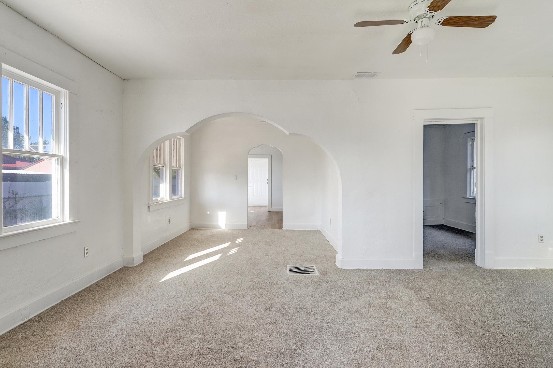 Homes for sale in Belen, NM | 1030 Melanie Ln, Belen, NM 87002 | MLS# 1093397