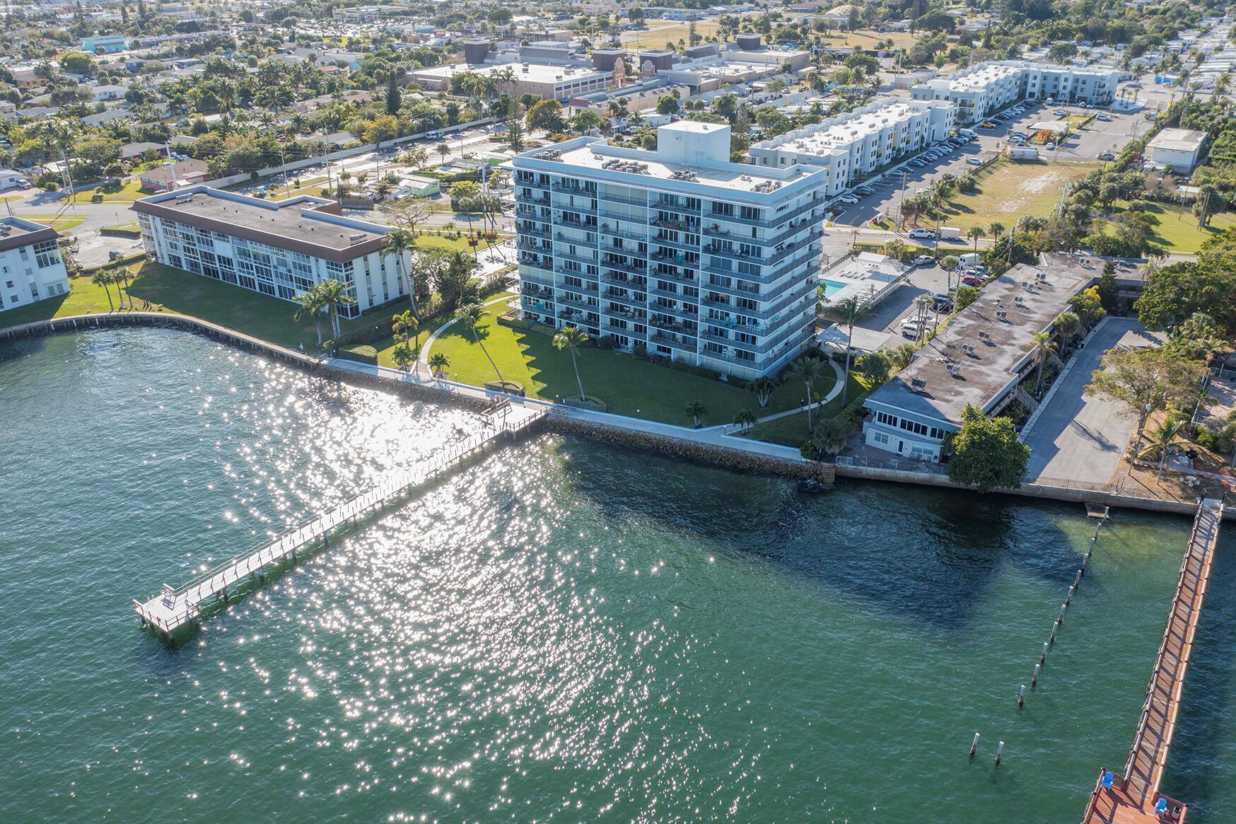 Lake Harbor Cove Condo