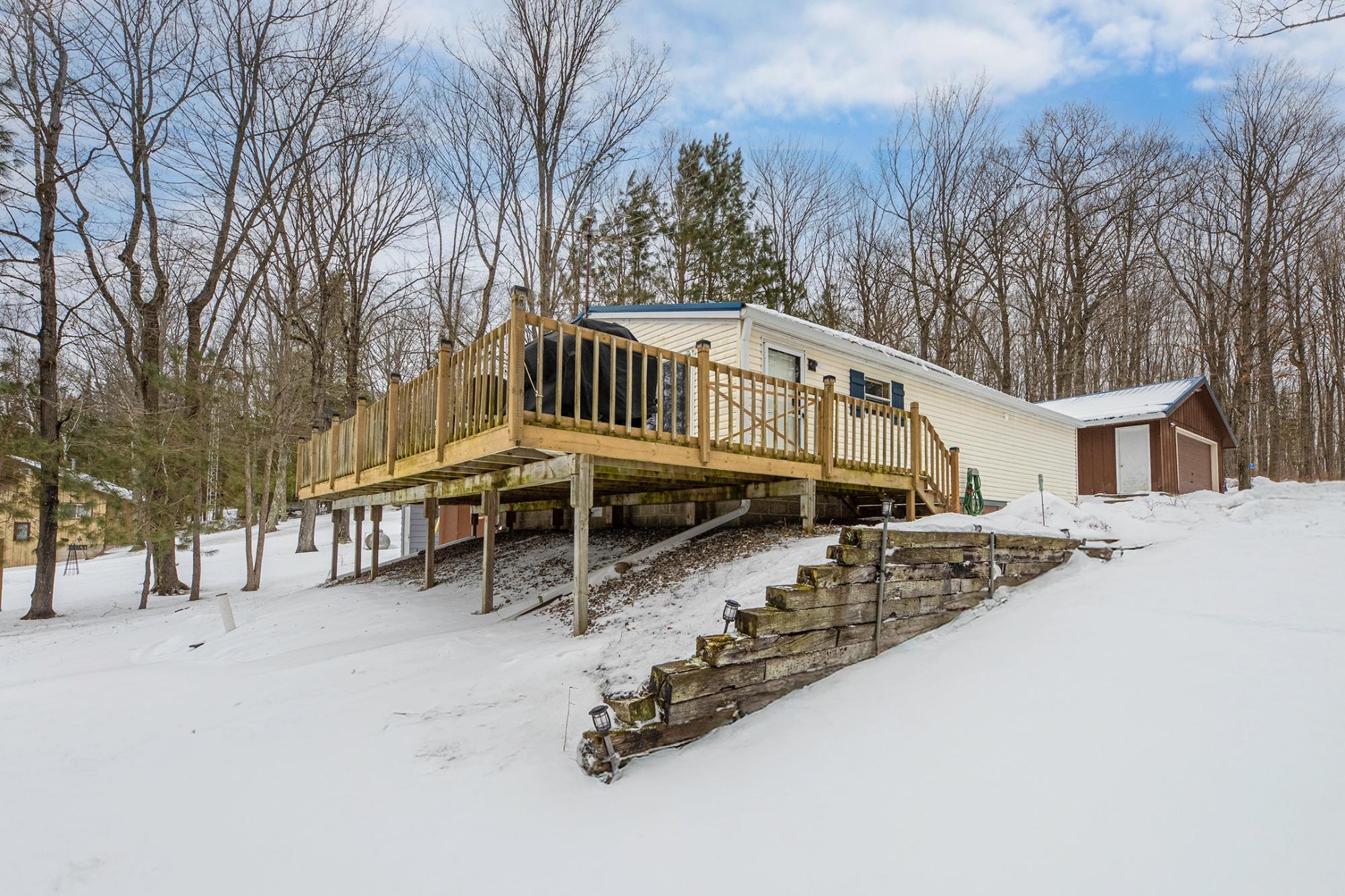 Bishop Lake Property 3077 Black Ln Photo 16