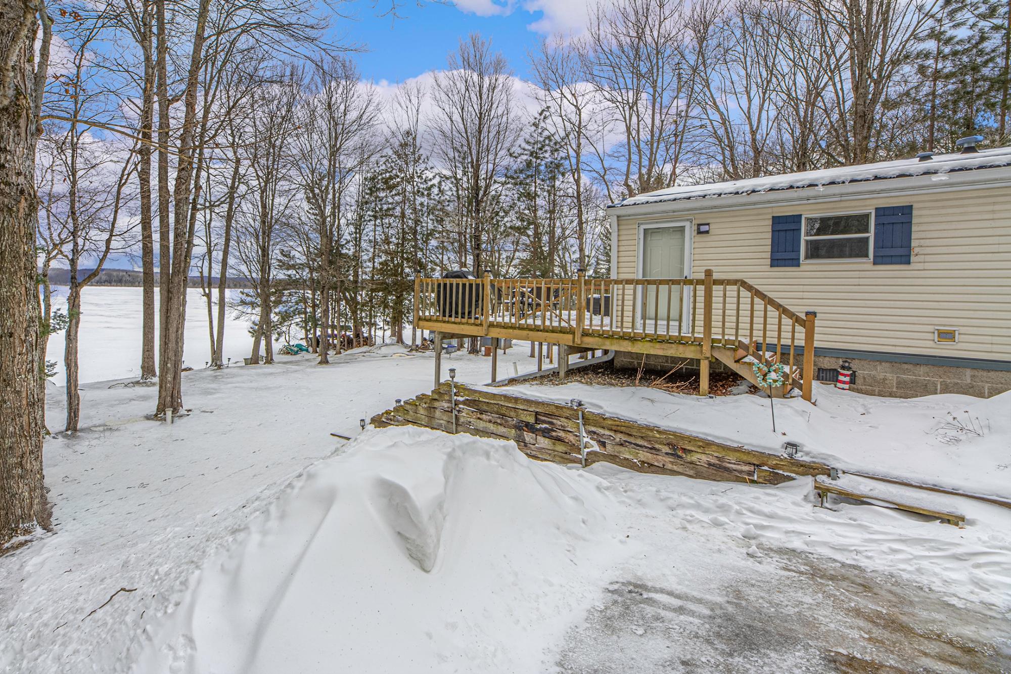 Bishop Lake Property 3077 Black Ln Photo 22