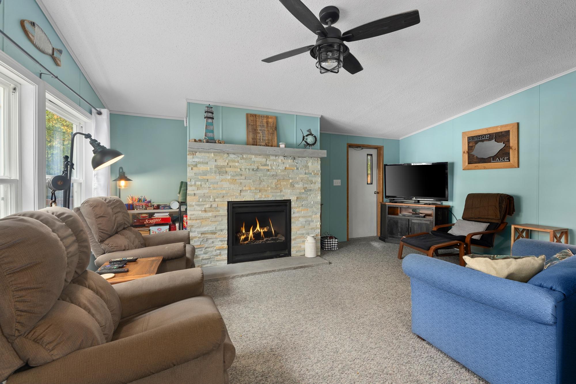 Bishop Lake Property 3077 Black Ln Photo 5