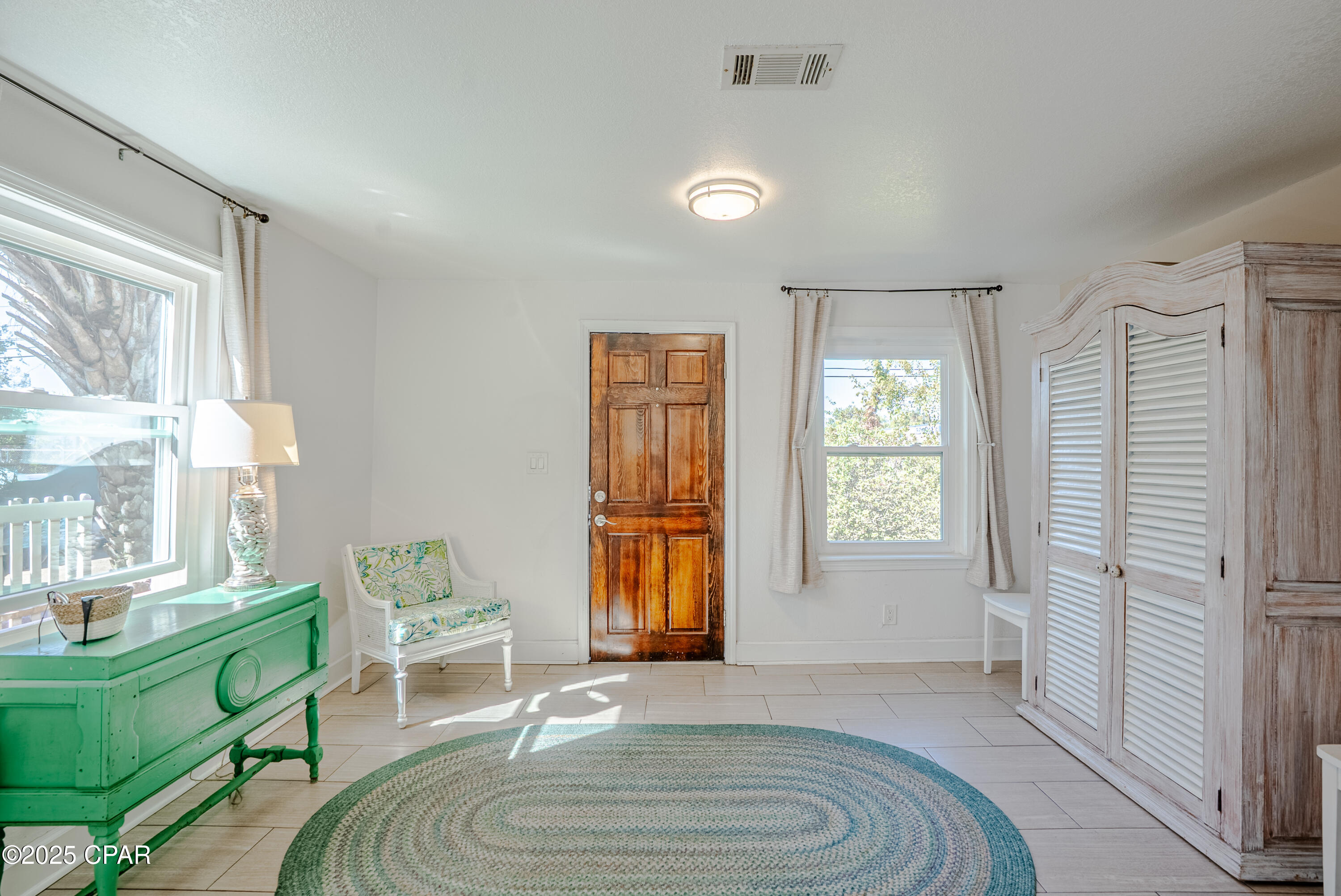 Image 1 For 1720 Sherman Avenue