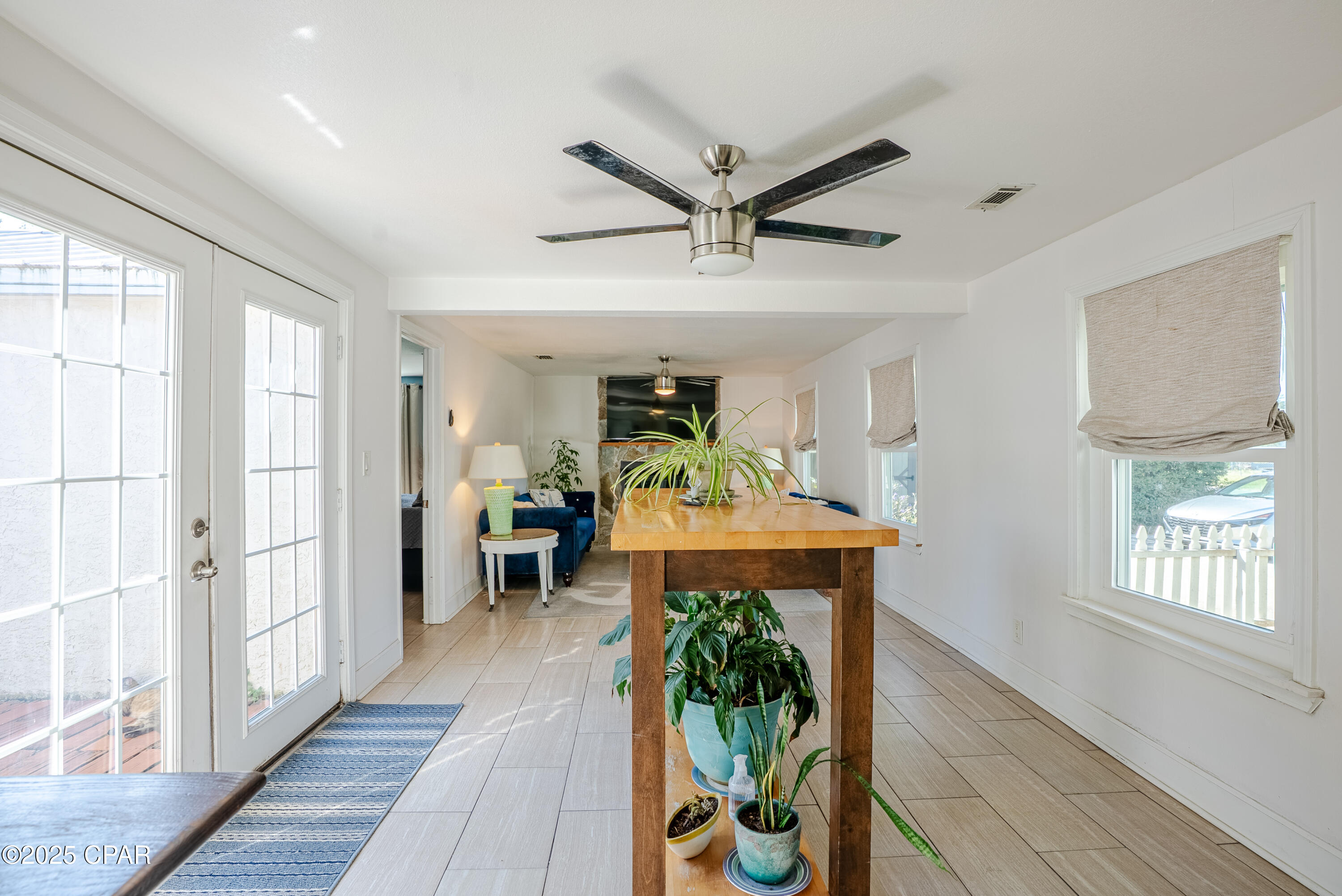 Image 14 For 1720 Sherman Avenue