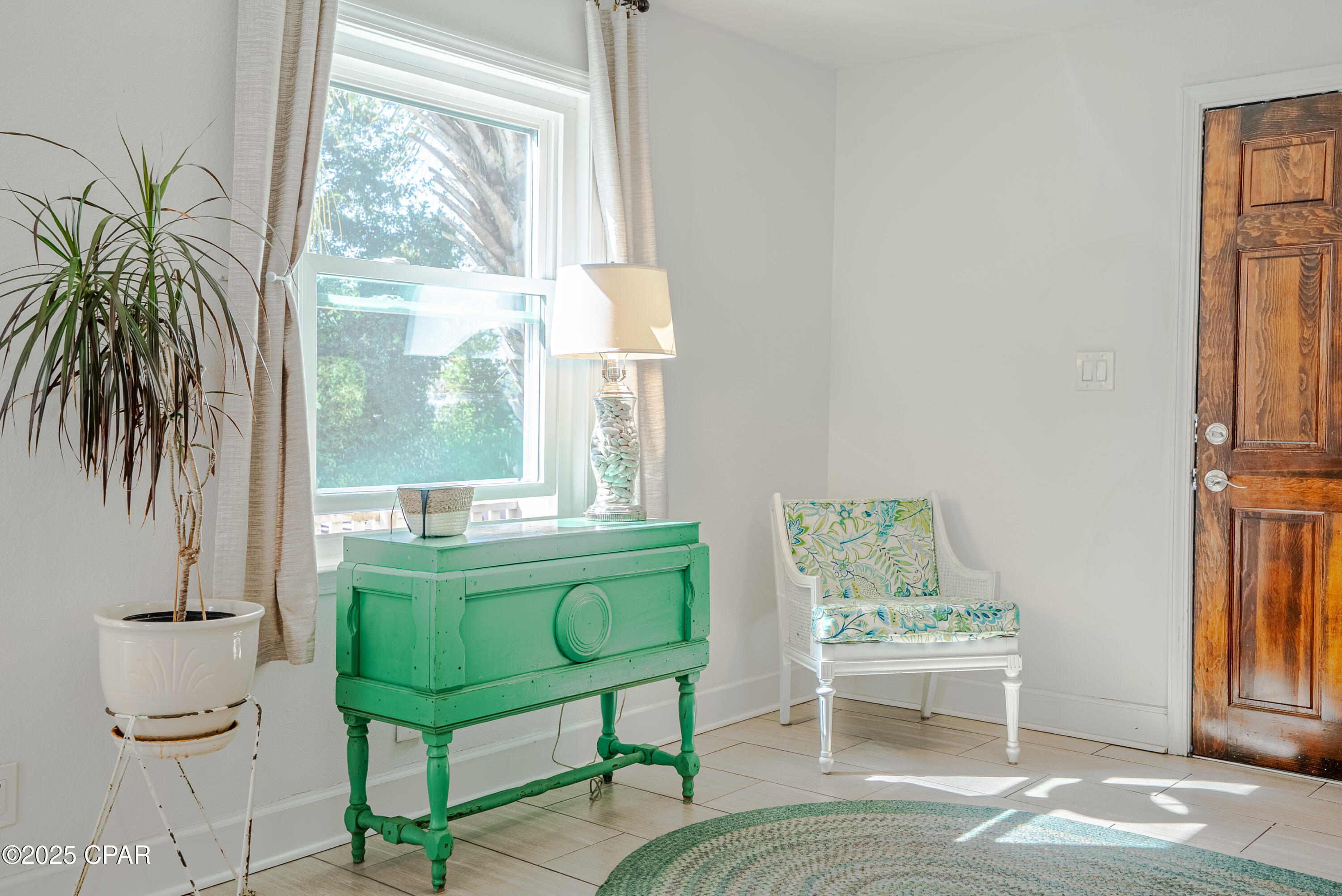 Image 3 For 1720 Sherman Avenue