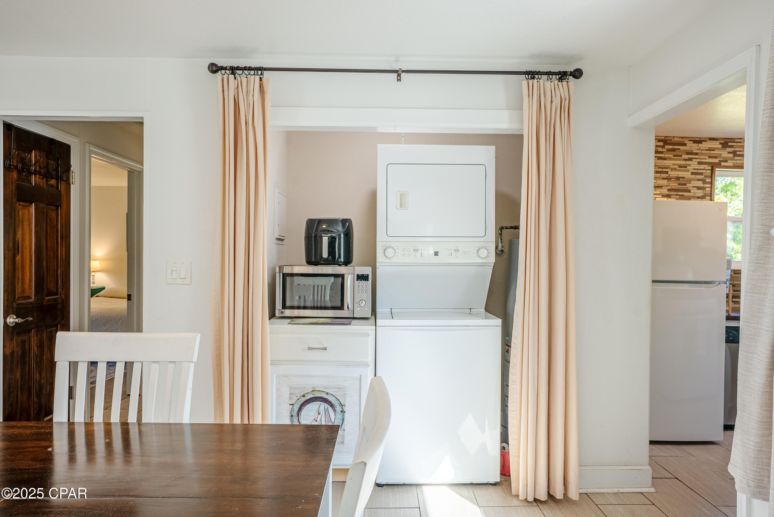 Image 6 For 1720 Sherman Avenue