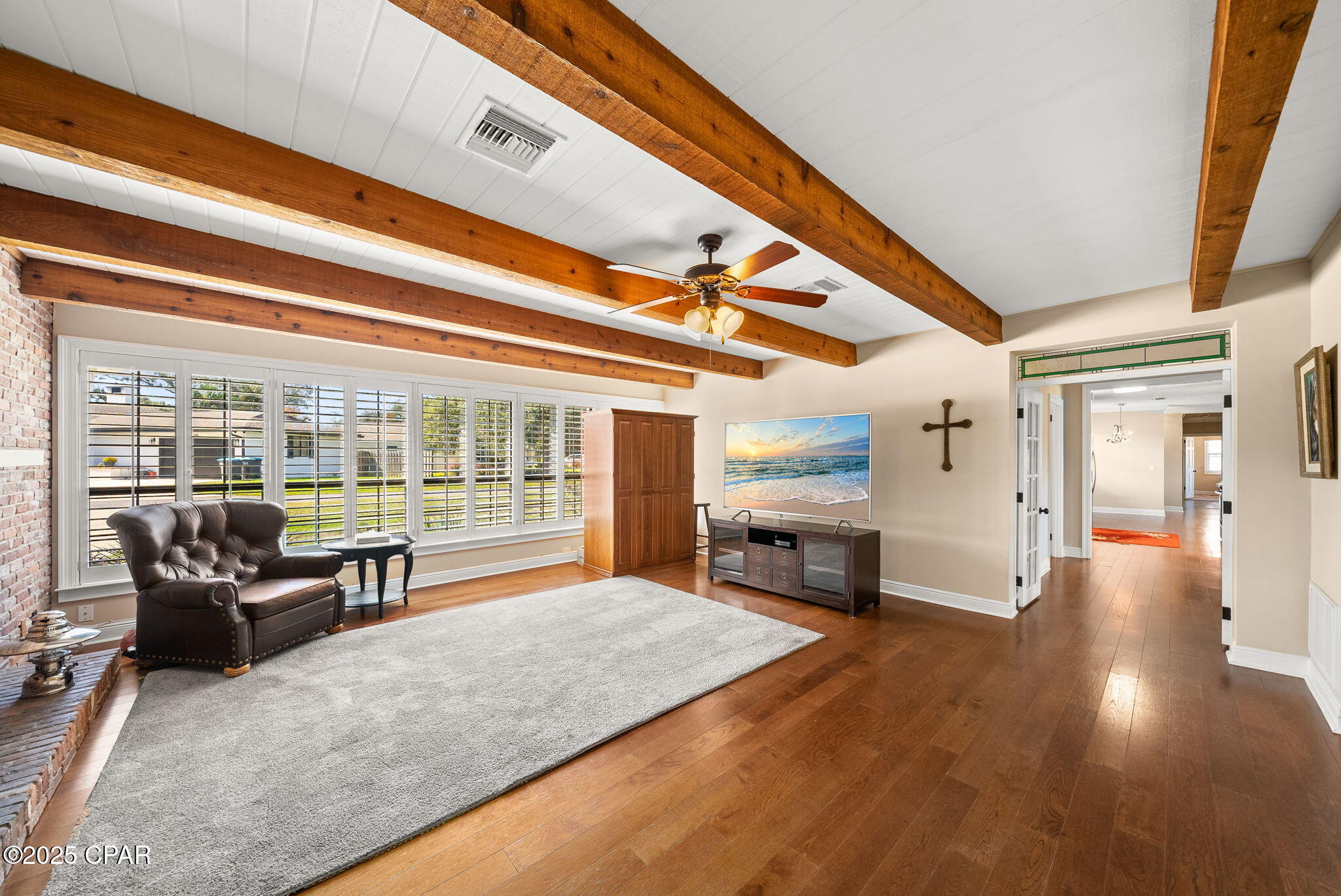 Listing photo id 19 for 2446 Pretty Bayou Boulevard