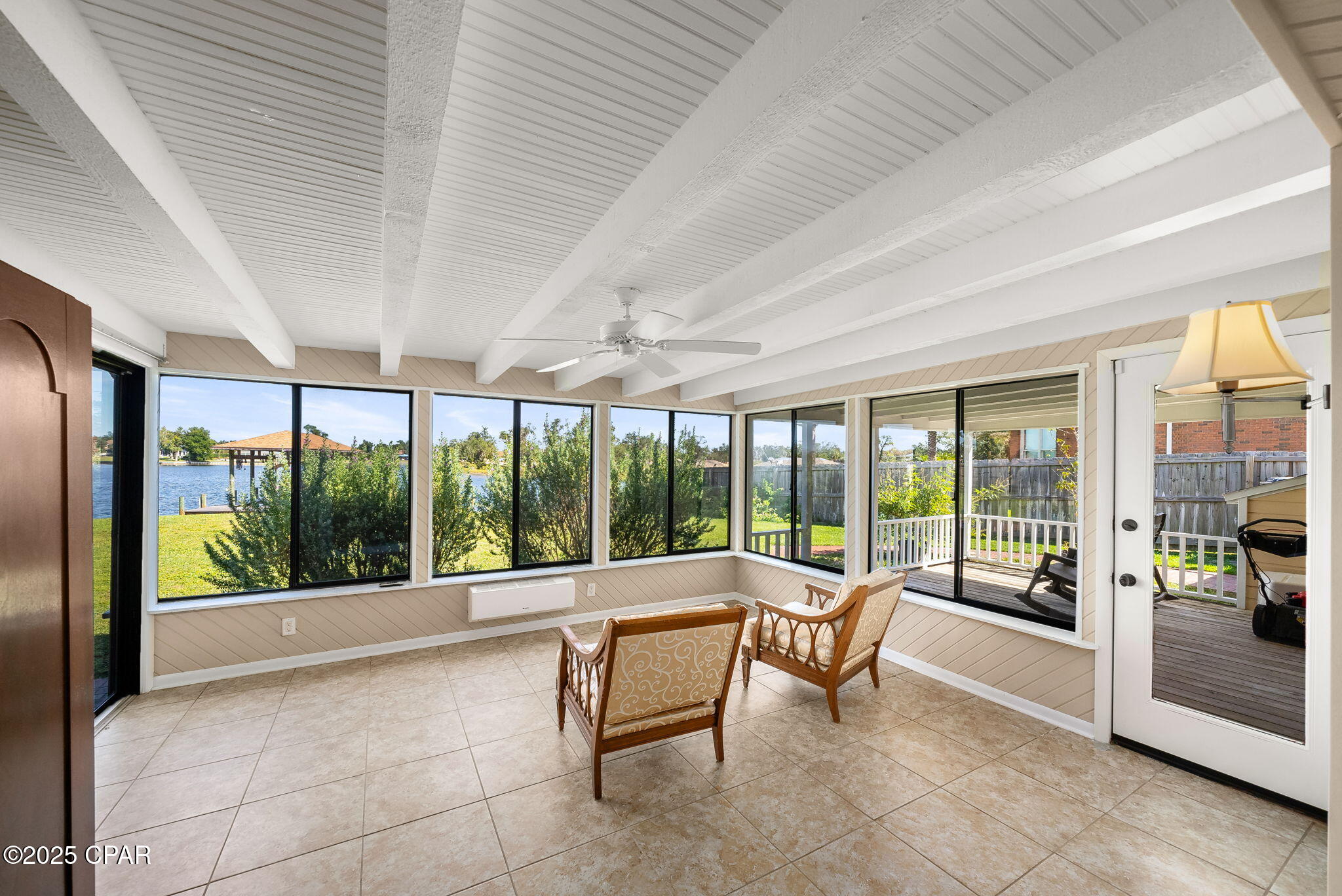 Listing photo id 24 for 2446 Pretty Bayou Boulevard