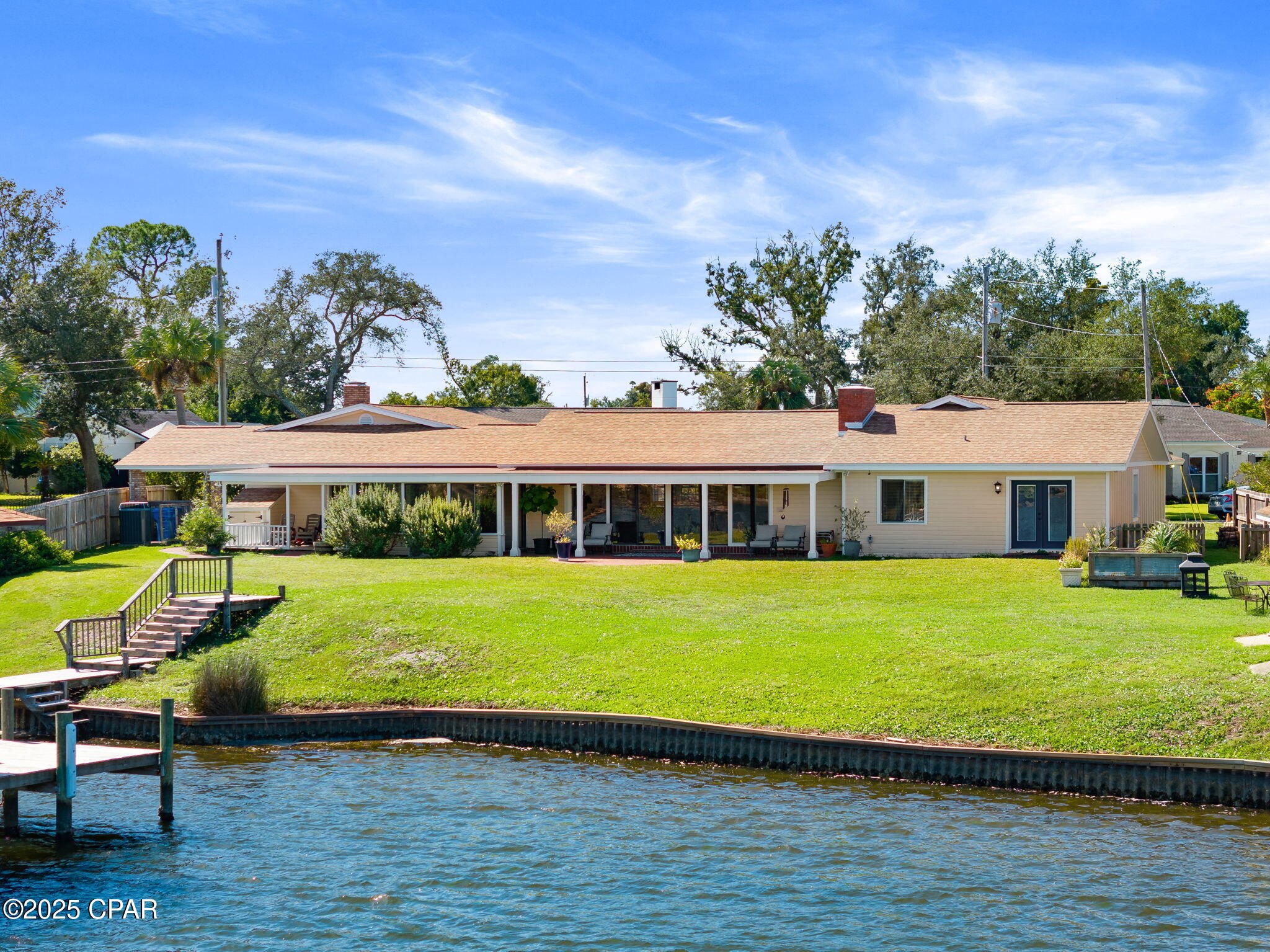 Listing photo id 52 for 2446 Pretty Bayou Boulevard