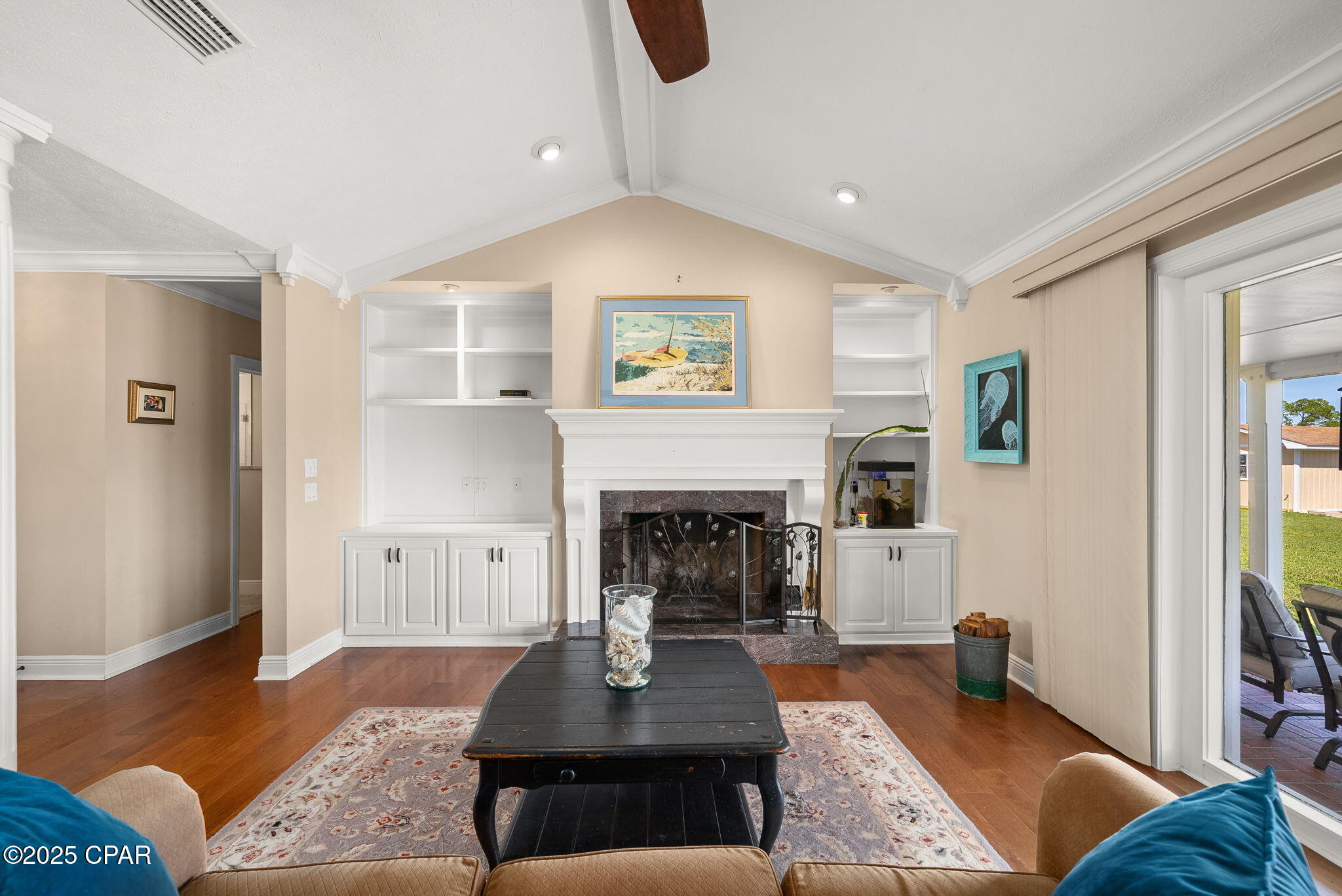 Listing photo id 8 for 2446 Pretty Bayou Boulevard