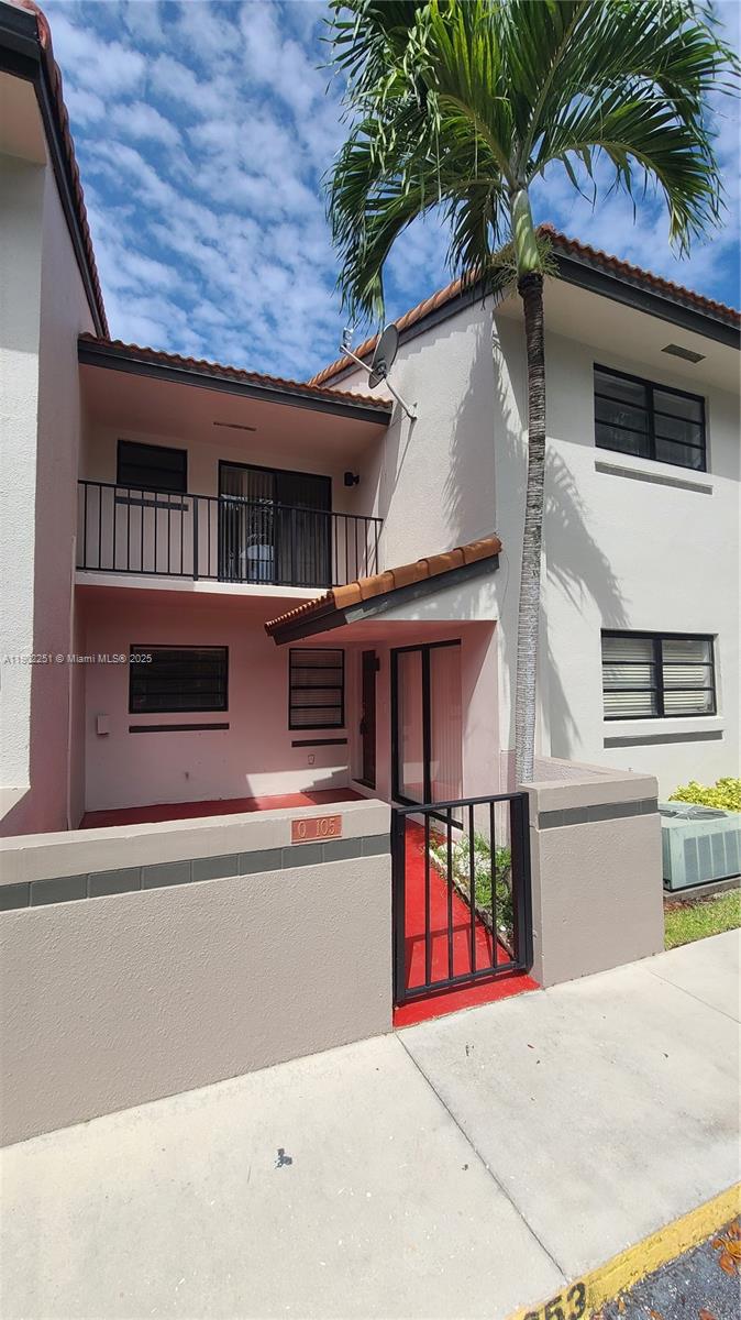 Kendall Lks E Lakeview Th