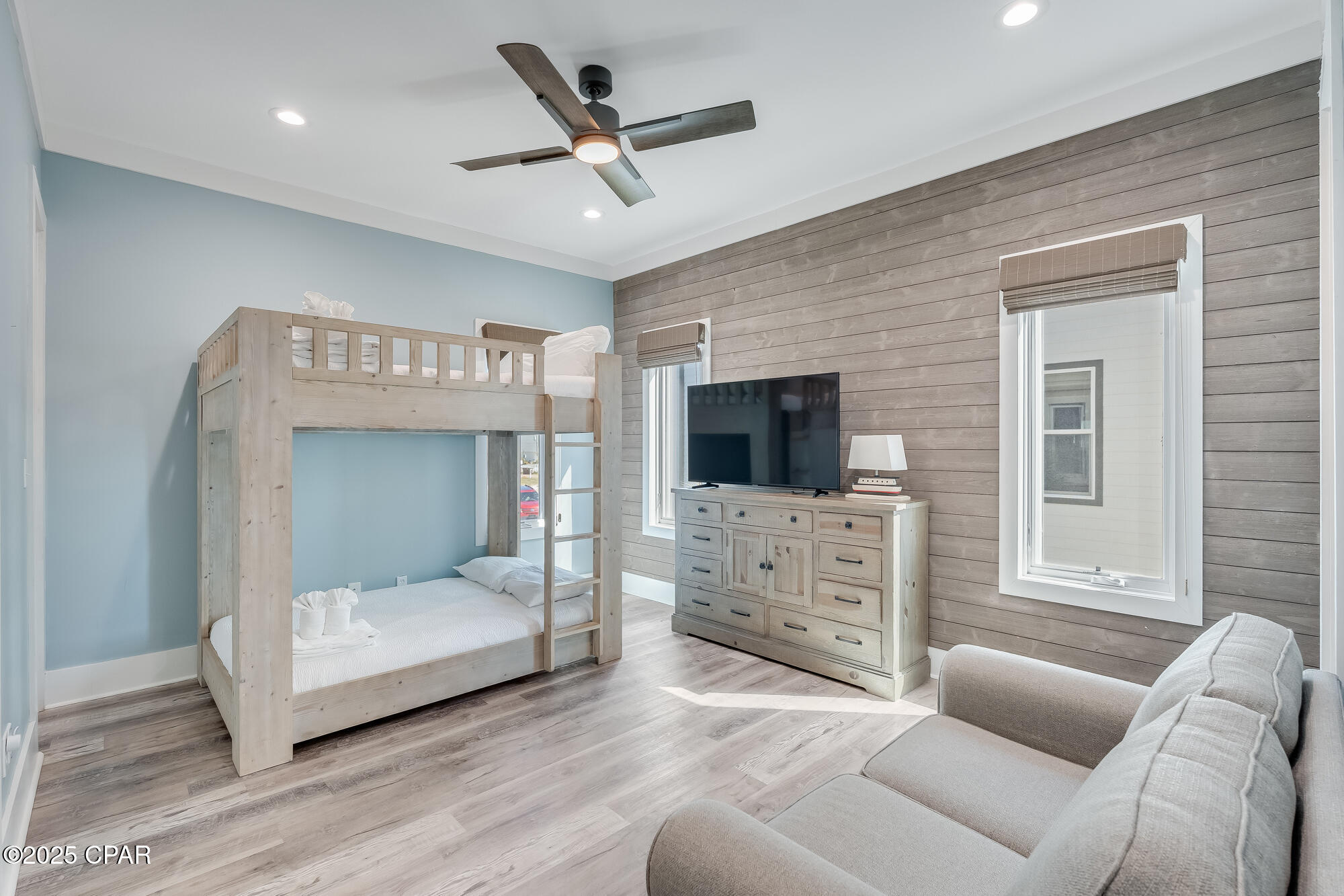 Image 24 For 110 Clifton Beach Drive