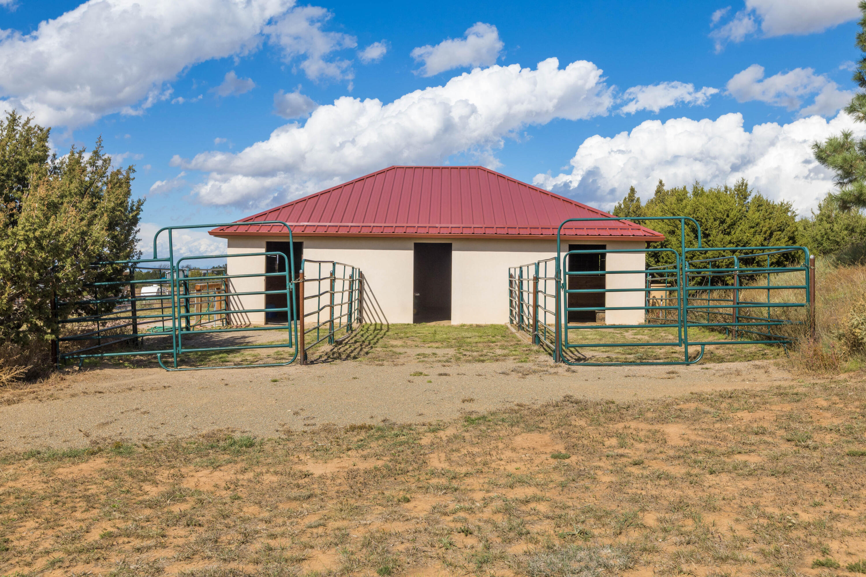 Homes for sale in Tijeras, NM | 131 Elite Dr, Tijeras, NM 87059 | MLS# 1093469