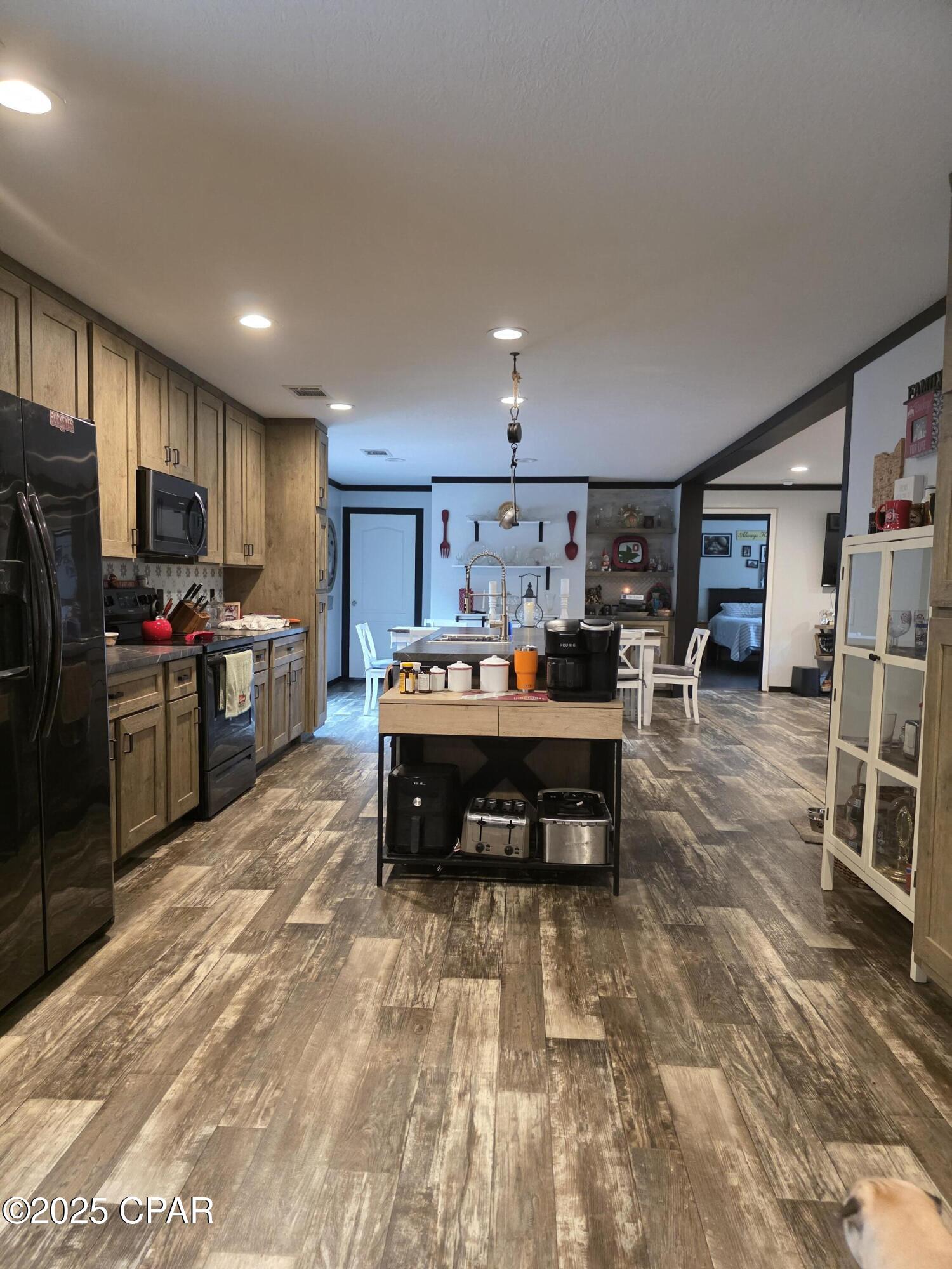 Image 10 For 4320 79 Highway