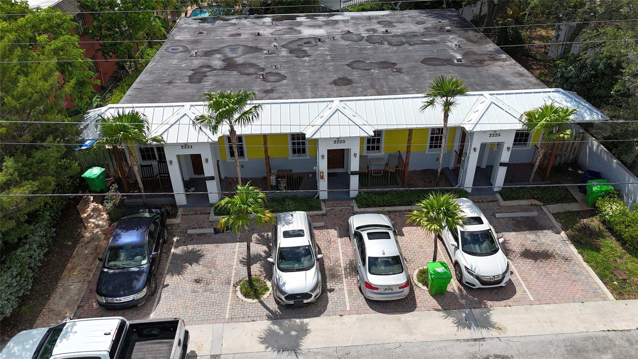 Homes for sale in Sunrise, FL | 2221 Nw 64th Ave, Sunrise, FL 33313 | MLS# F10533348