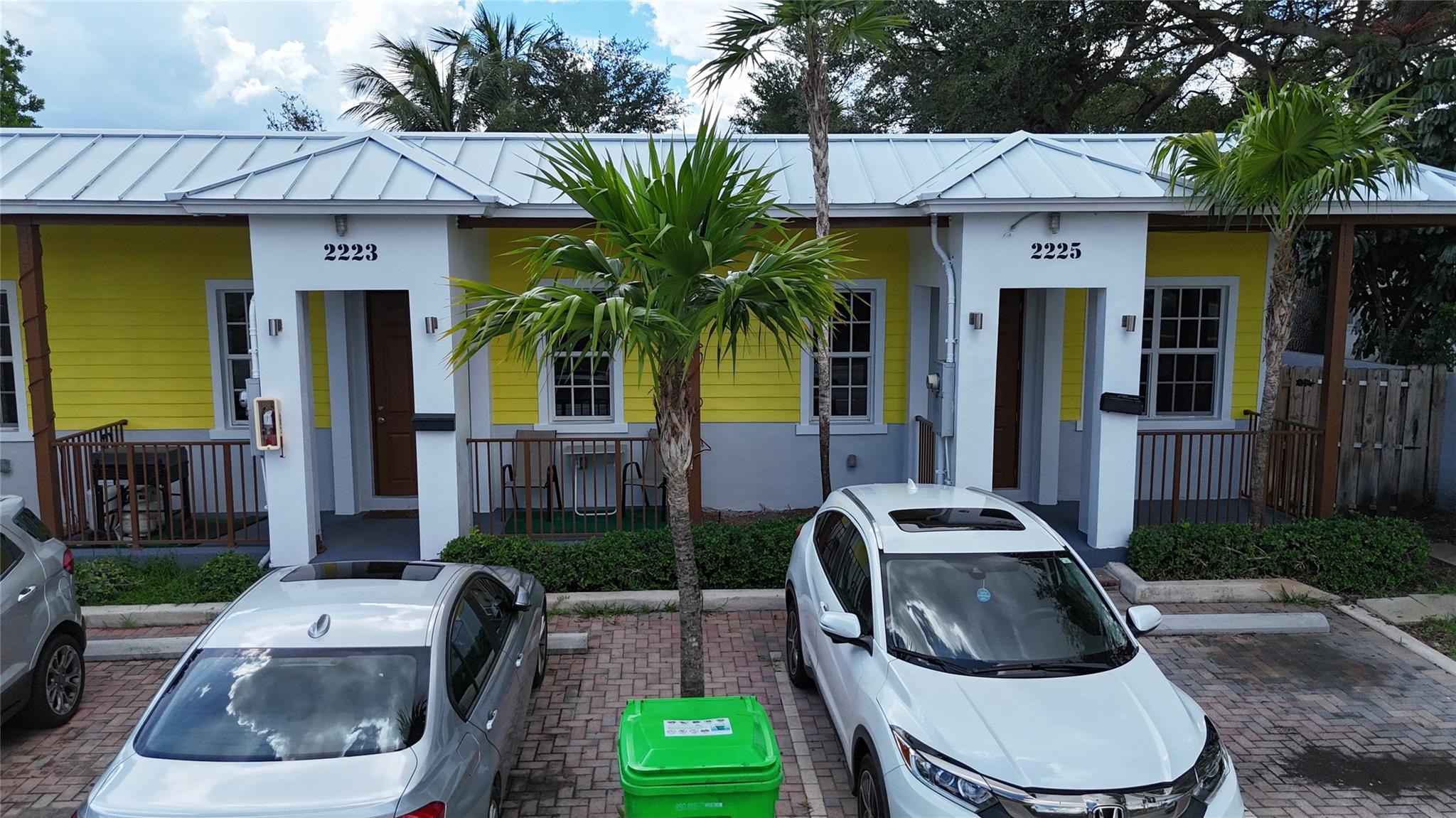 Homes for sale in Sunrise, FL | 2221 Nw 64th Ave, Sunrise, FL 33313 | MLS# F10533348