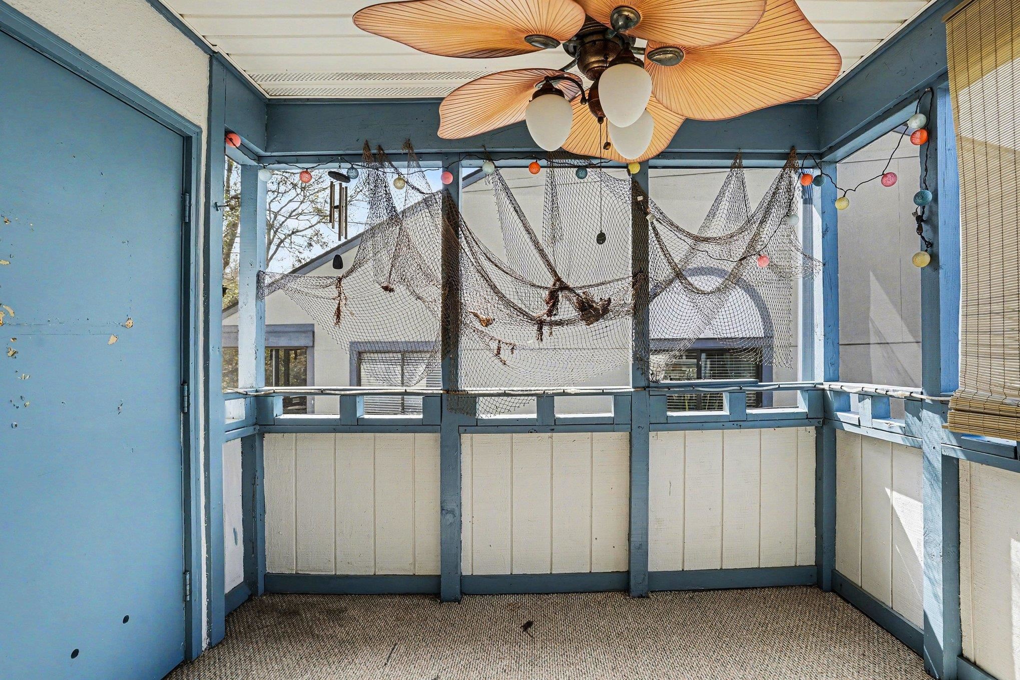 2525857 | Photo 18