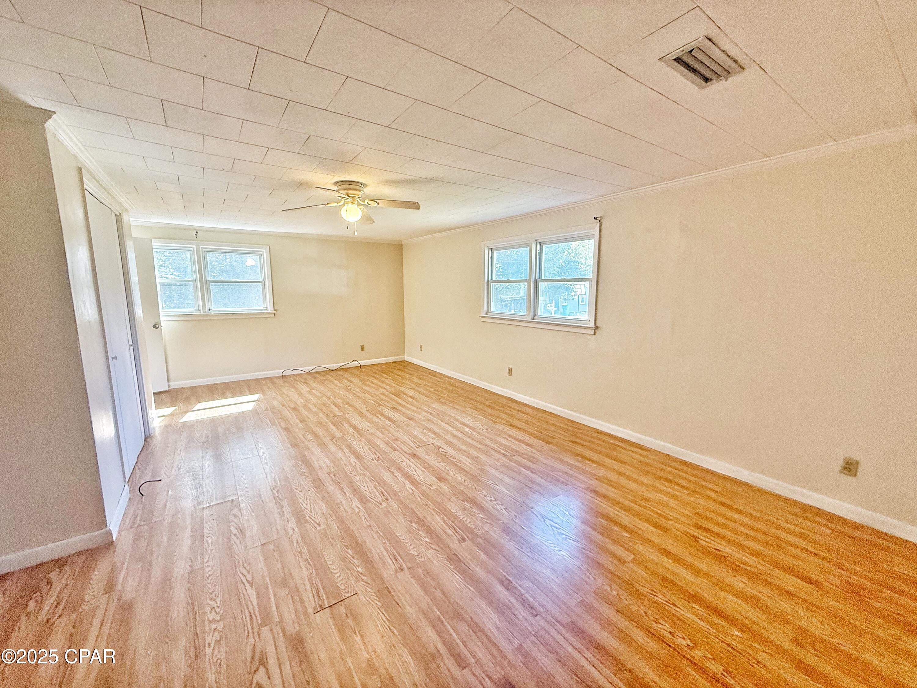 Image 11 For 5332 Ceiley Street