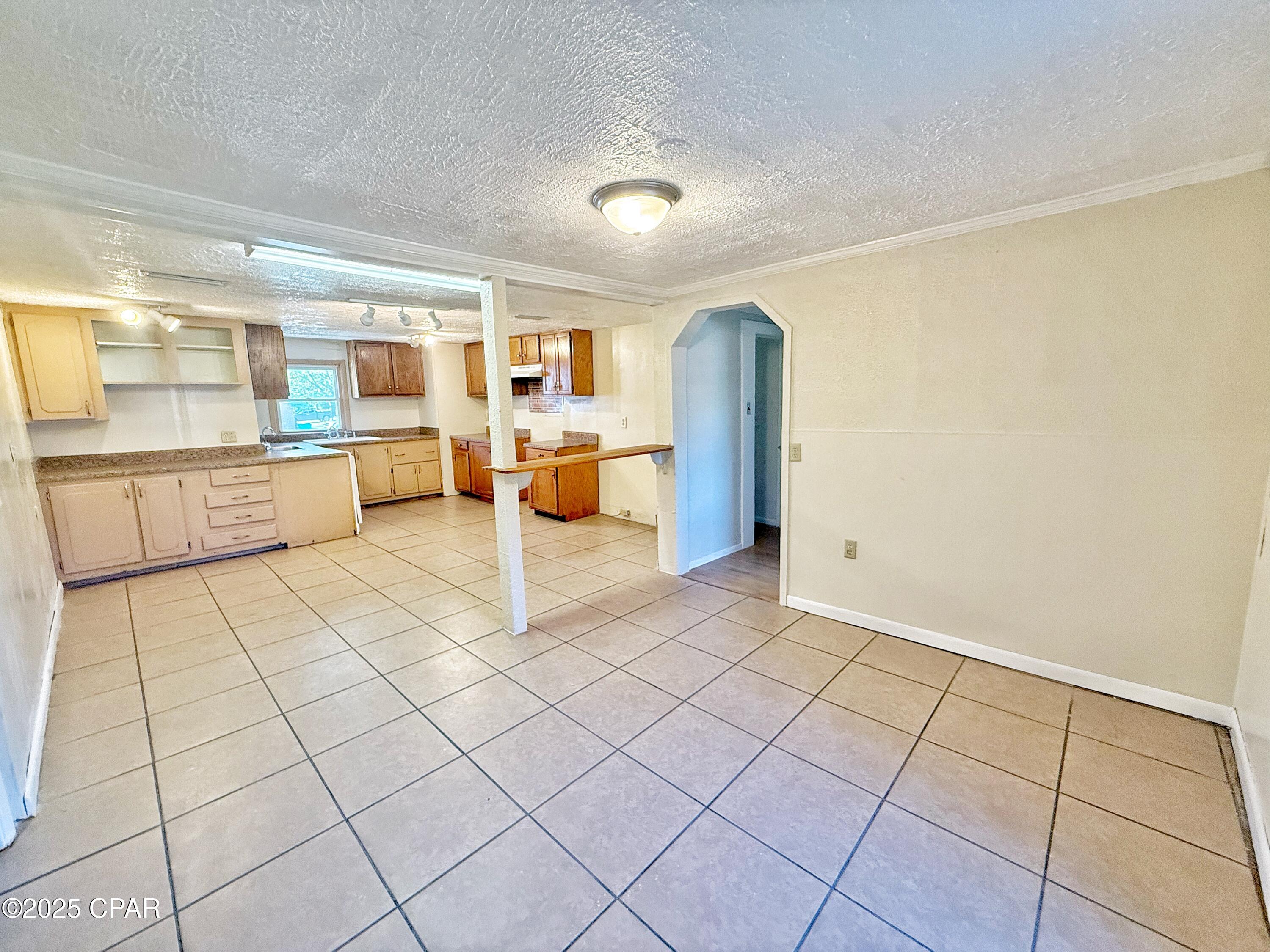 Image 13 For 5332 Ceiley Street