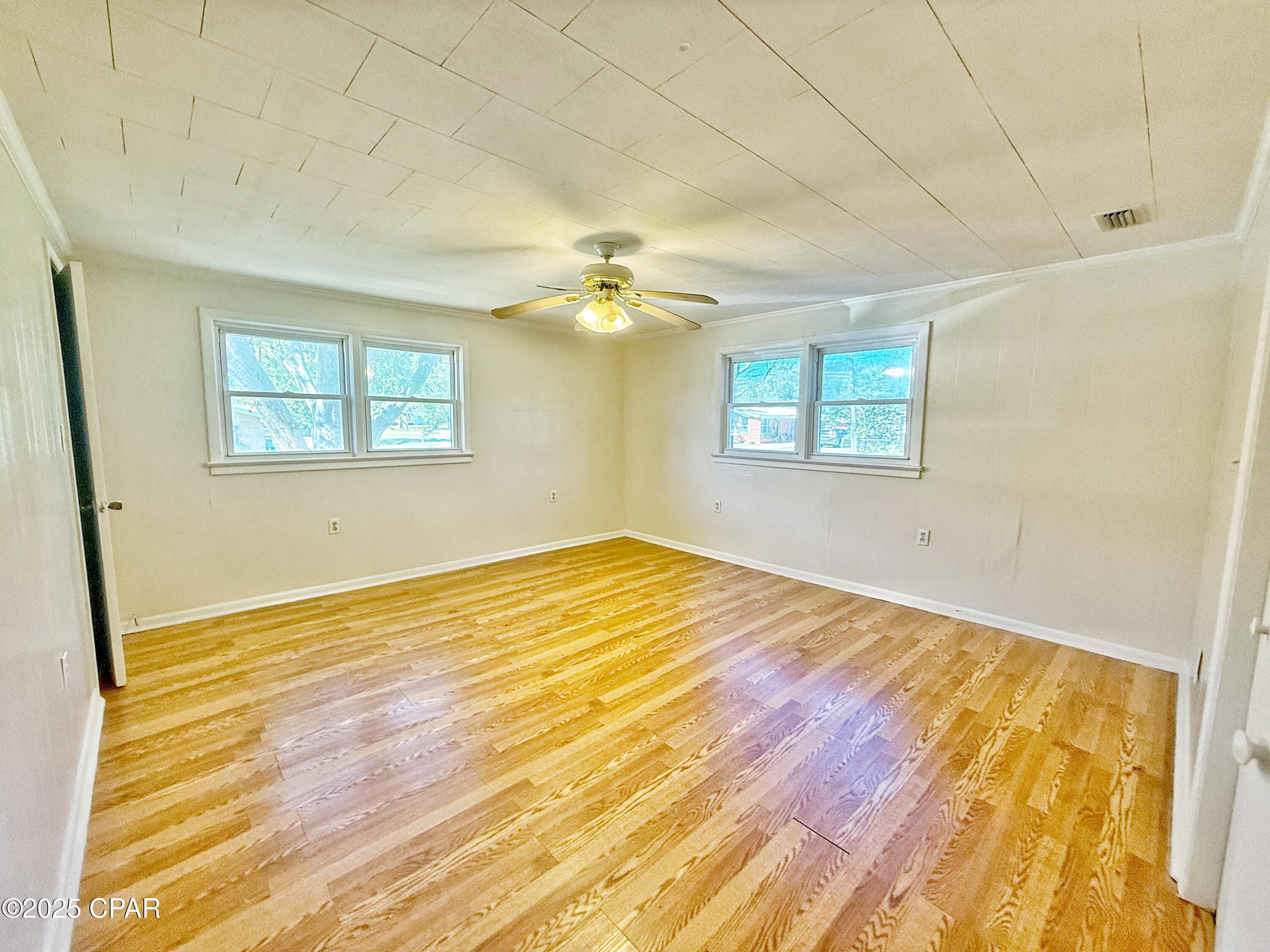 Image 19 For 5332 Ceiley Street